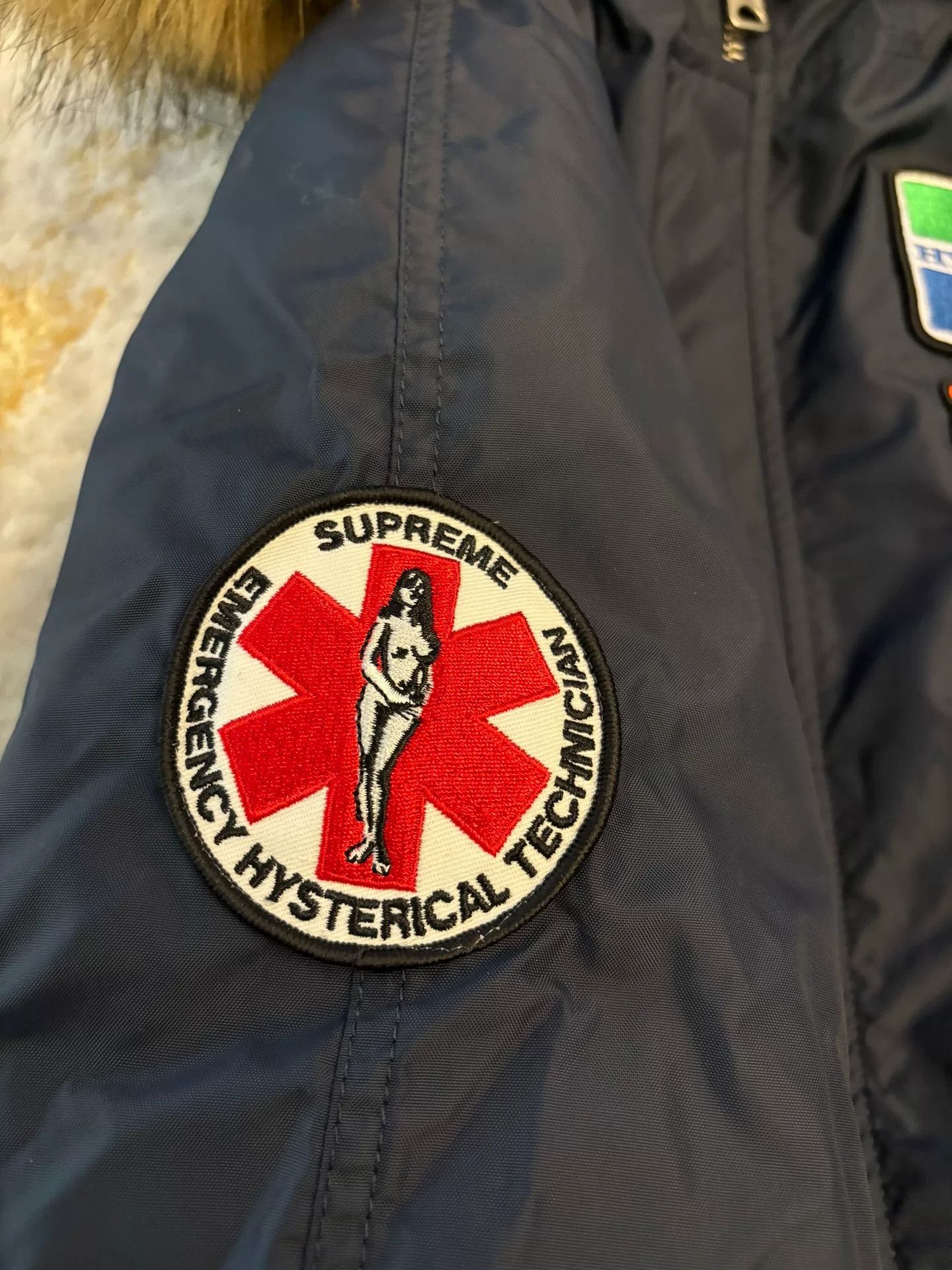 Supreme Supreme x Hysteric Glamour N-3B Parka Navy Size US M / EU 48-50 / 2 - 2 Thumbnail