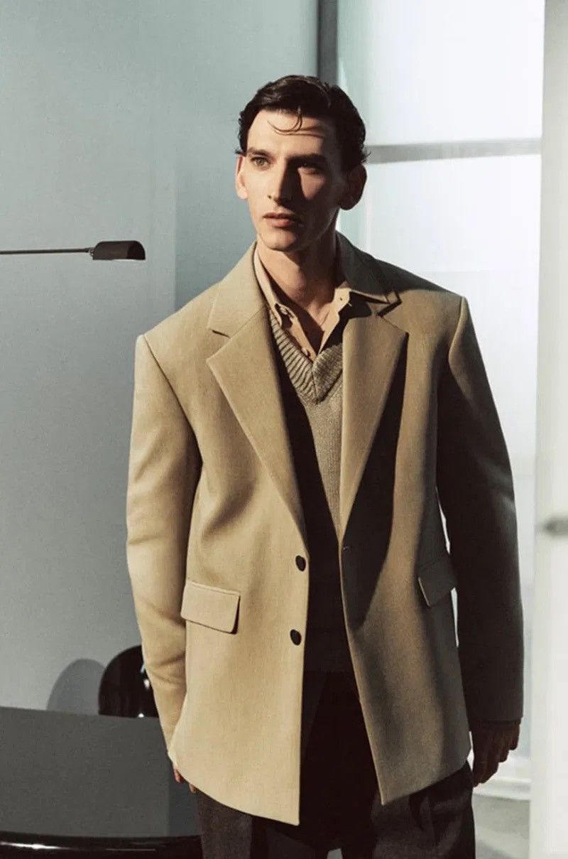 Zara Limited Edition Oversized Blazer Size 40 Size 40R - 1 Thumbnail