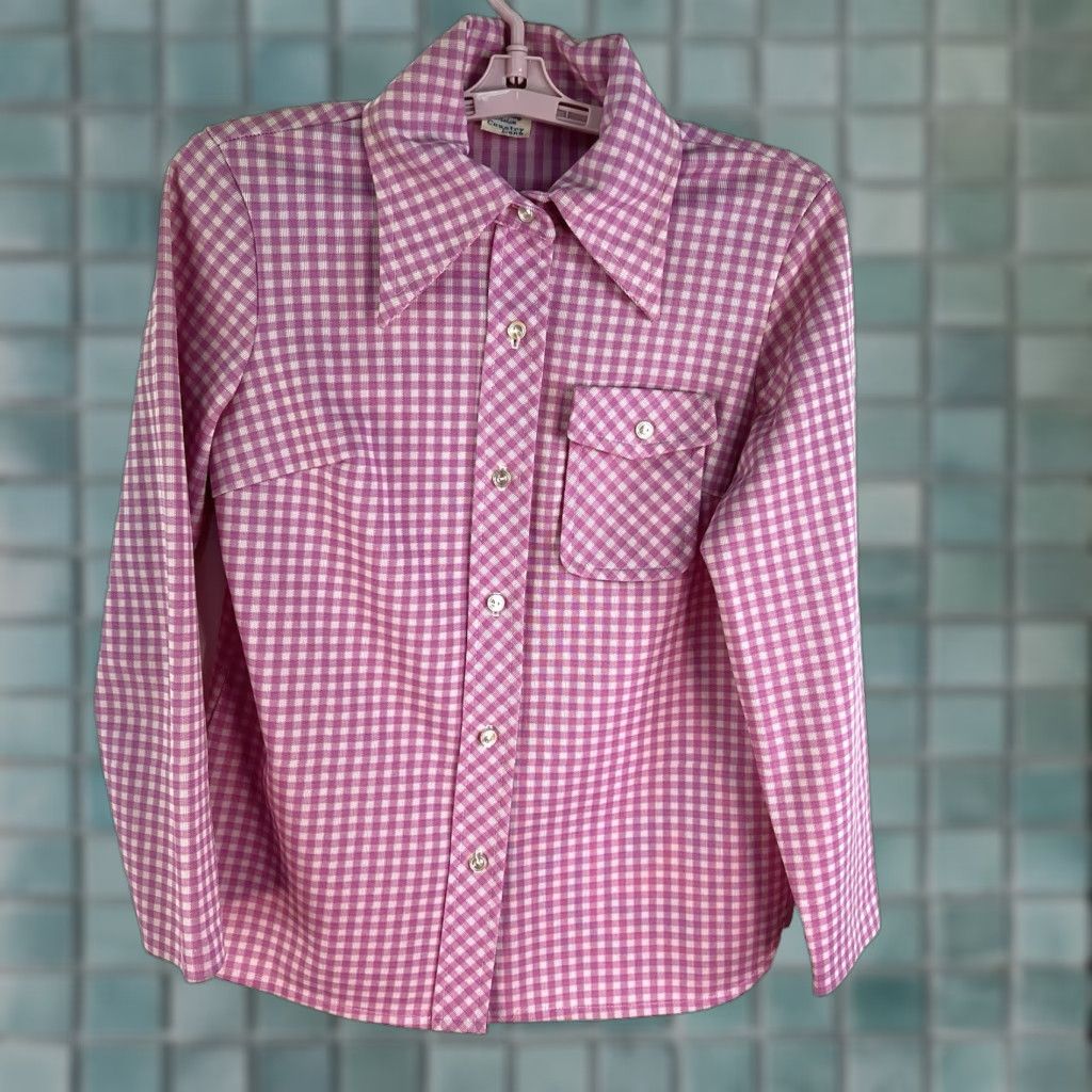 Vintage VINTAGE Country Lane Shirt Womens S/M Pink 1970s Gingham Collared Button-Up Polyester Mod/GoGo USA Seller Size S / US 4 / IT 40 - 1 Thumbnail