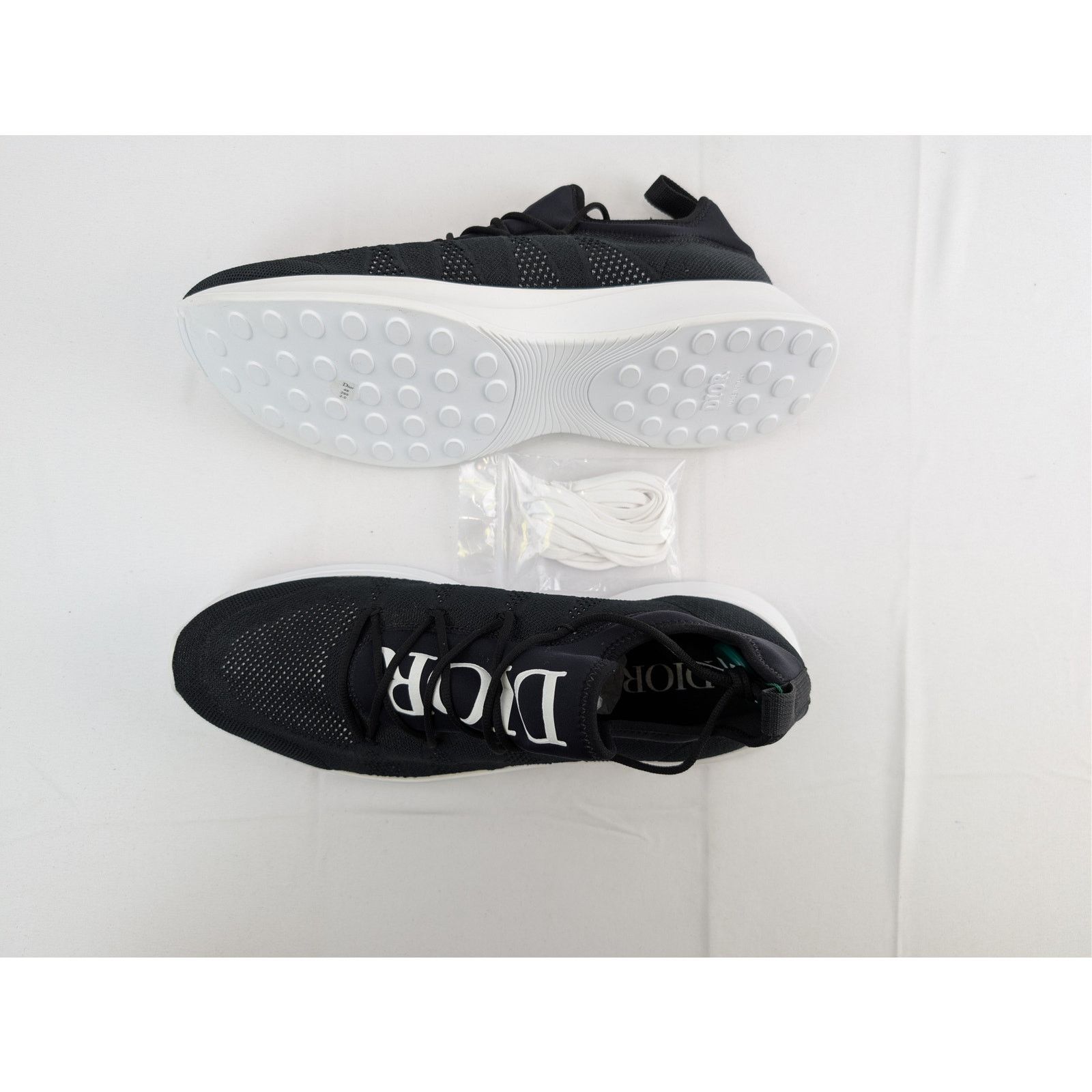 Dior o1rshd1 B25 Neoprene Runner sneaker in Black/White Size US 13 / EU 46 - 1 Thumbnail