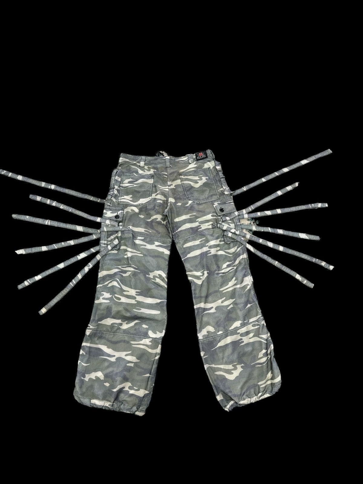 Seditionaries ILLIG MESH CAMO BONDAGE LACE CARGO PANTS Size US 35 - 2 Thumbnail