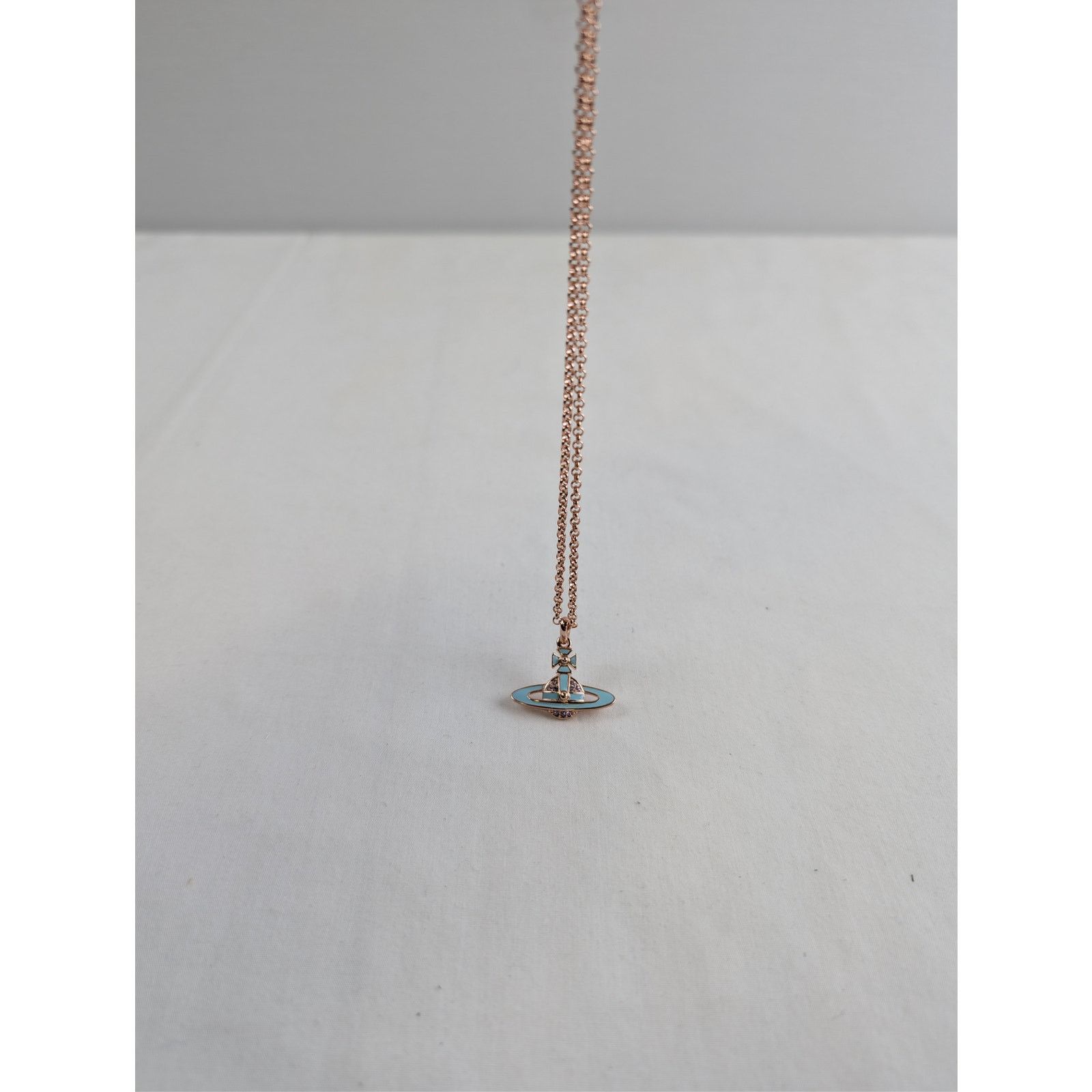 Vivienne Westwood o1rshd1 unisex Neil Mini Bas Relief Pendant Necklace Brass Size ONE SIZE - 11 Thumbnail