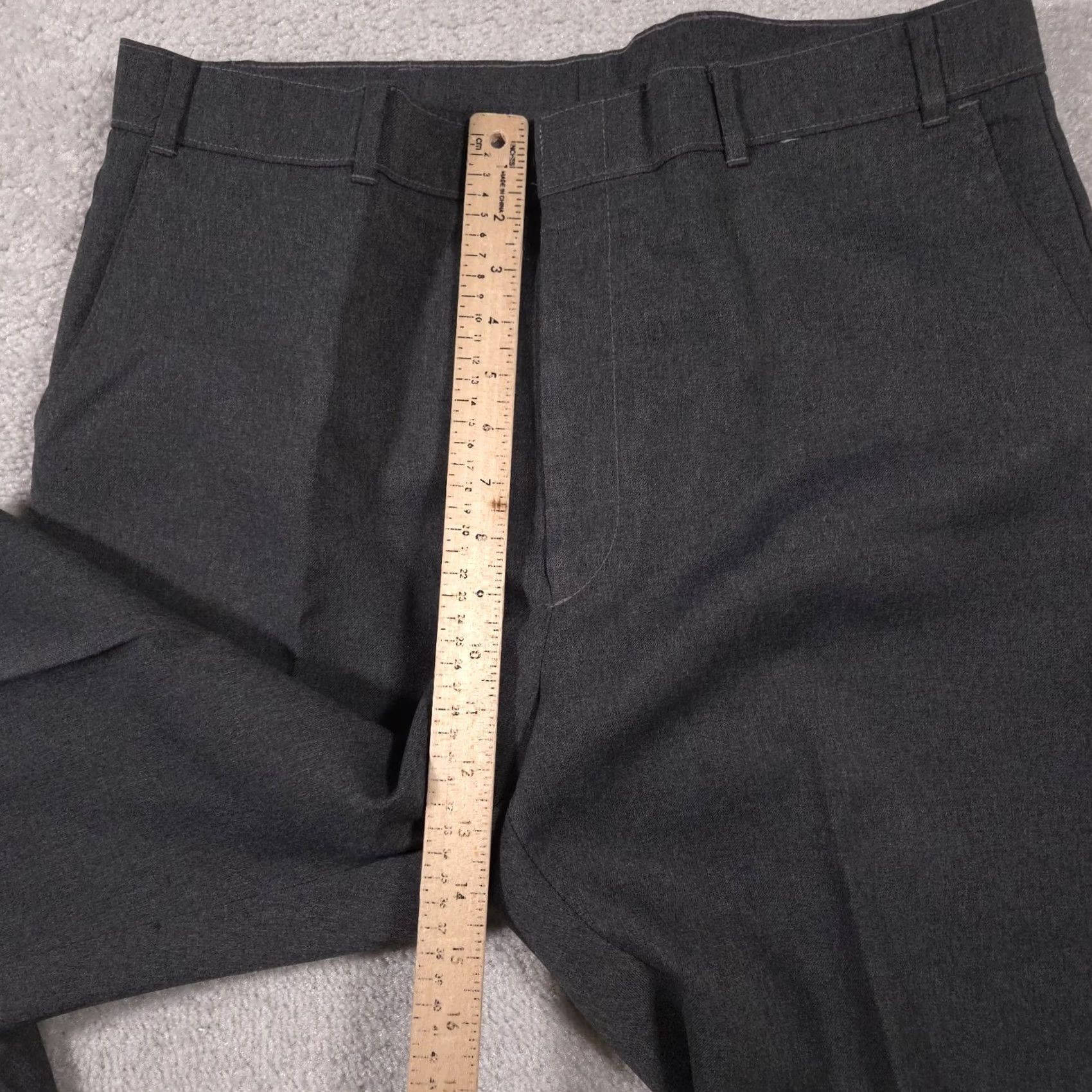 Vintage VINTAGE Montgomery Ward Dress Pants Mens 36x30 Gray Slacks Chinos 38 Inseam 30 Straight Classic 90s Mens Pants Size US 36 / EU 52 - 7 Thumbnail