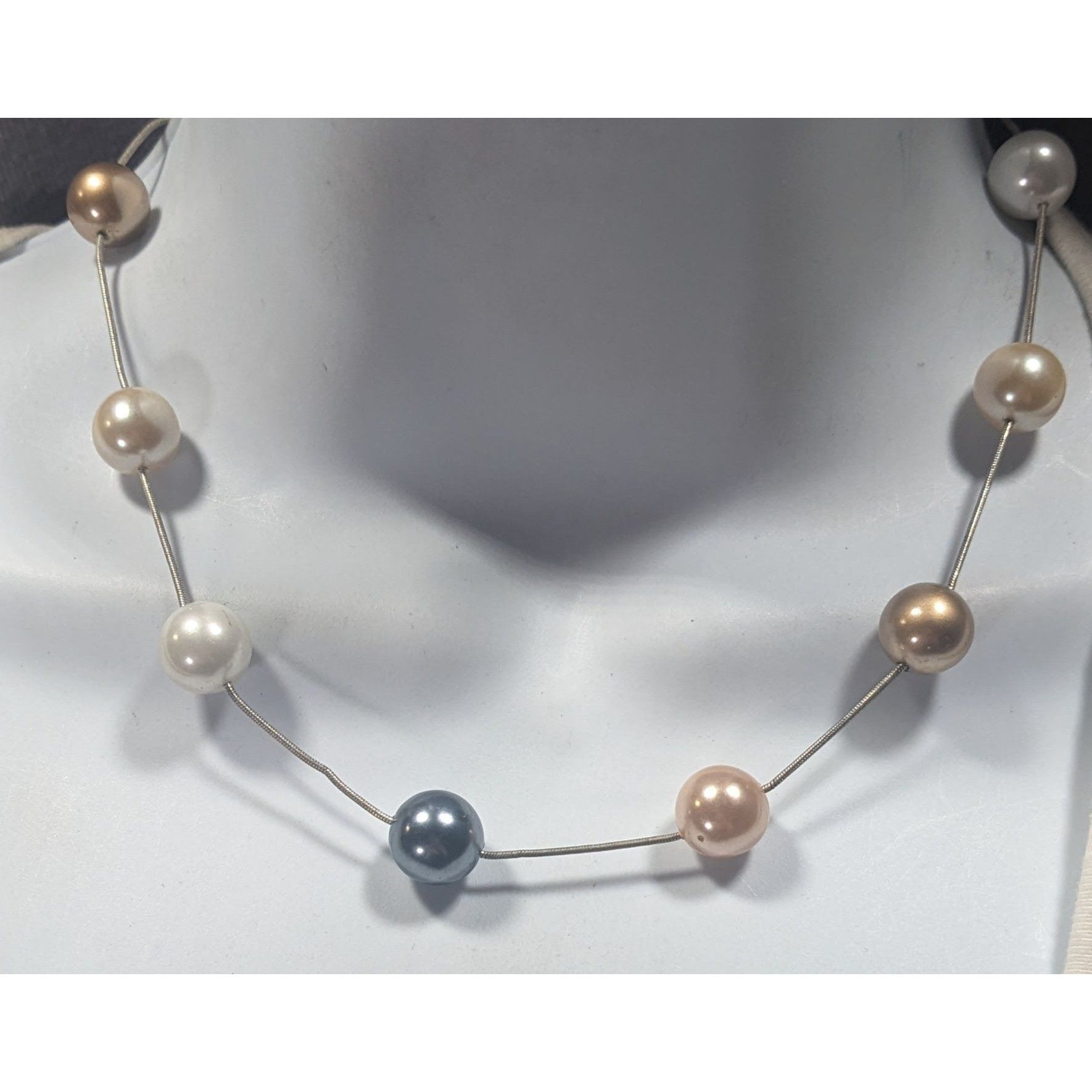 Monet Vintage Monet Multi-Metallic Faux Pearl Station Necklace Size ONE SIZE - 2 Thumbnail