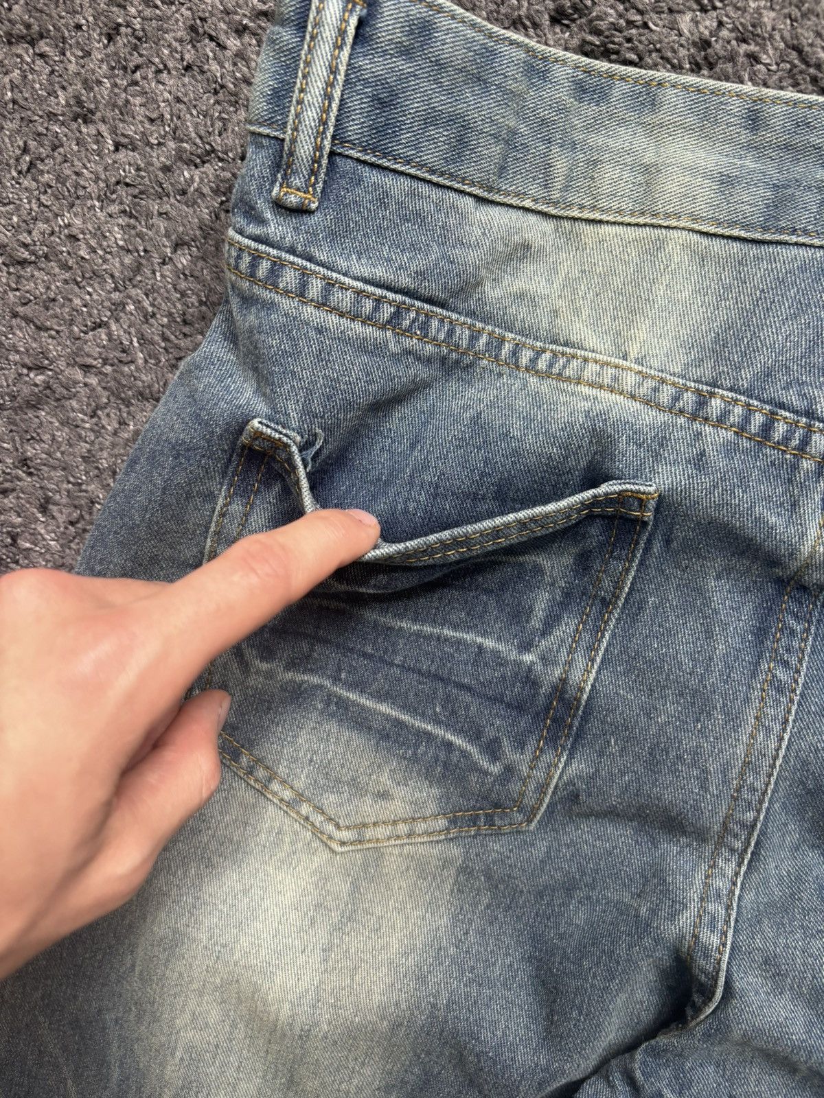 Jean × Vintage Vintage very rare wide leg electric thunder blue baggy jeans Size US 33 - 18 Thumbnail