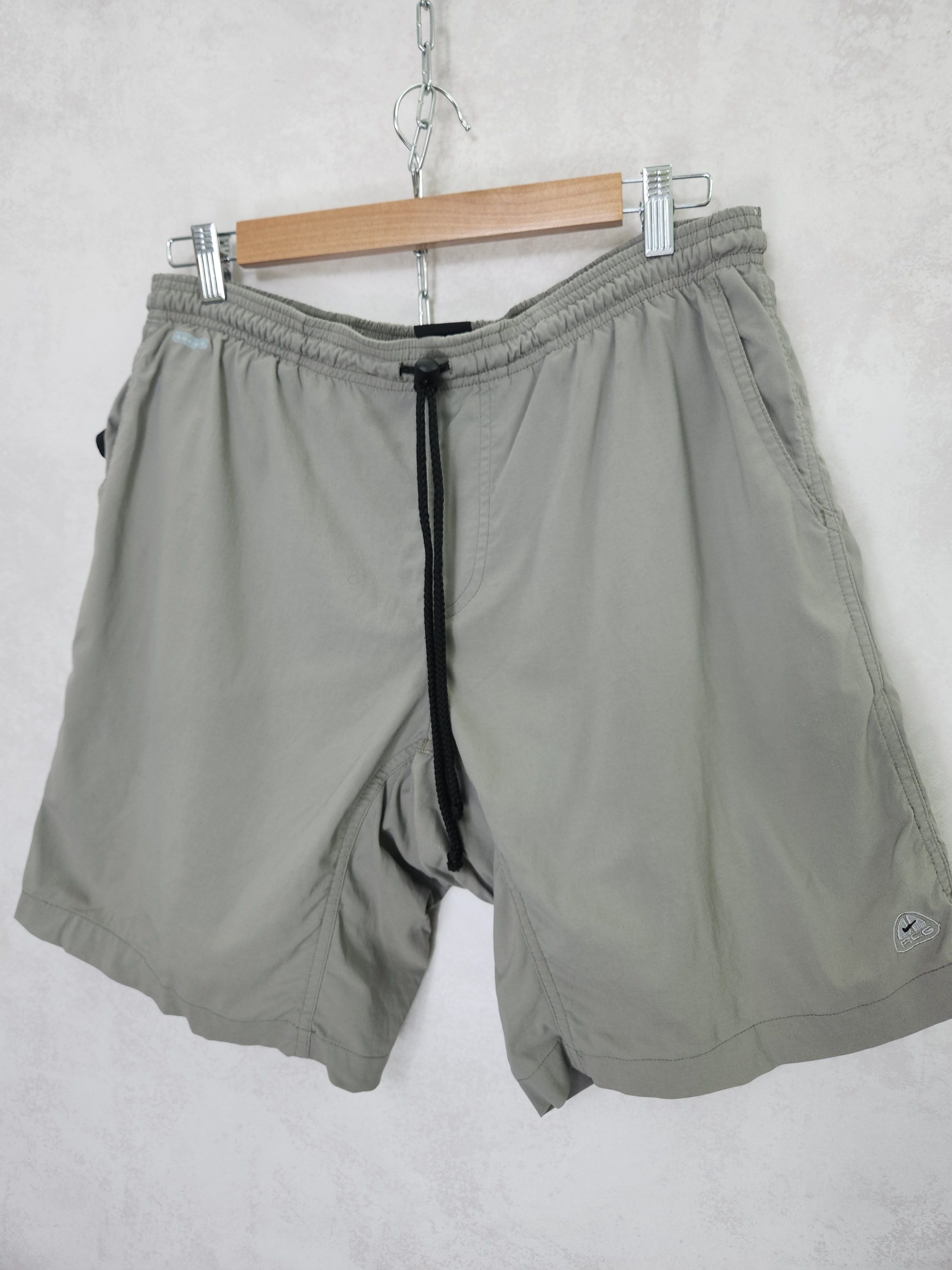 Nike Vintage nike acg velo shorts Size US 34 / EU 50 - 2 Thumbnail