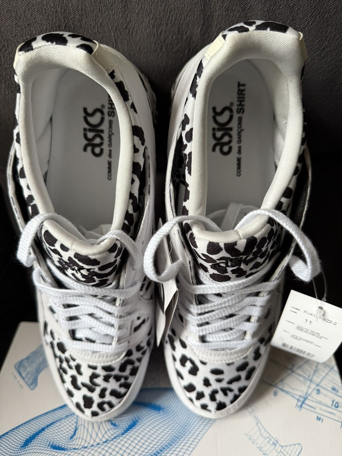 Asics × Comme des Garcons SHIRT Comme des Garçons Shirt x Asics Gel-Lyte V Sneakers Size US 11 / EU 44 - 5 Thumbnail