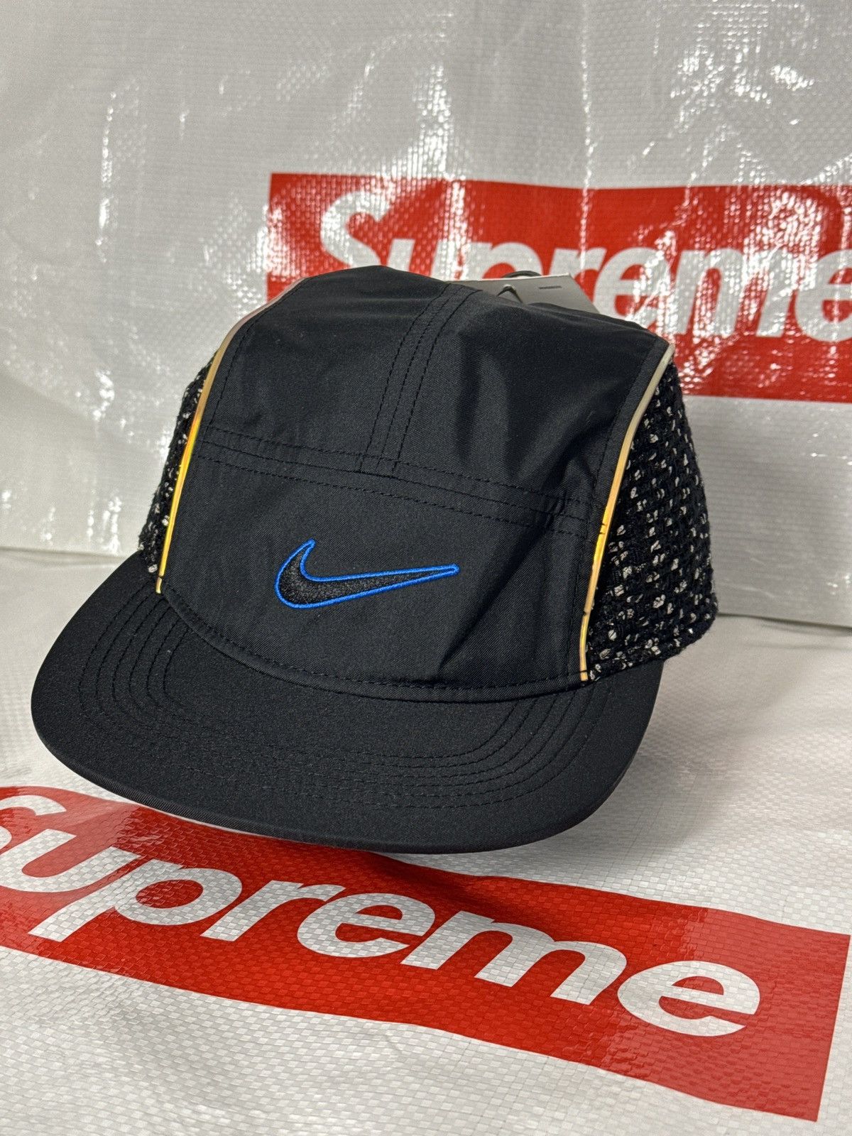 Nike supreme running hat hotsell