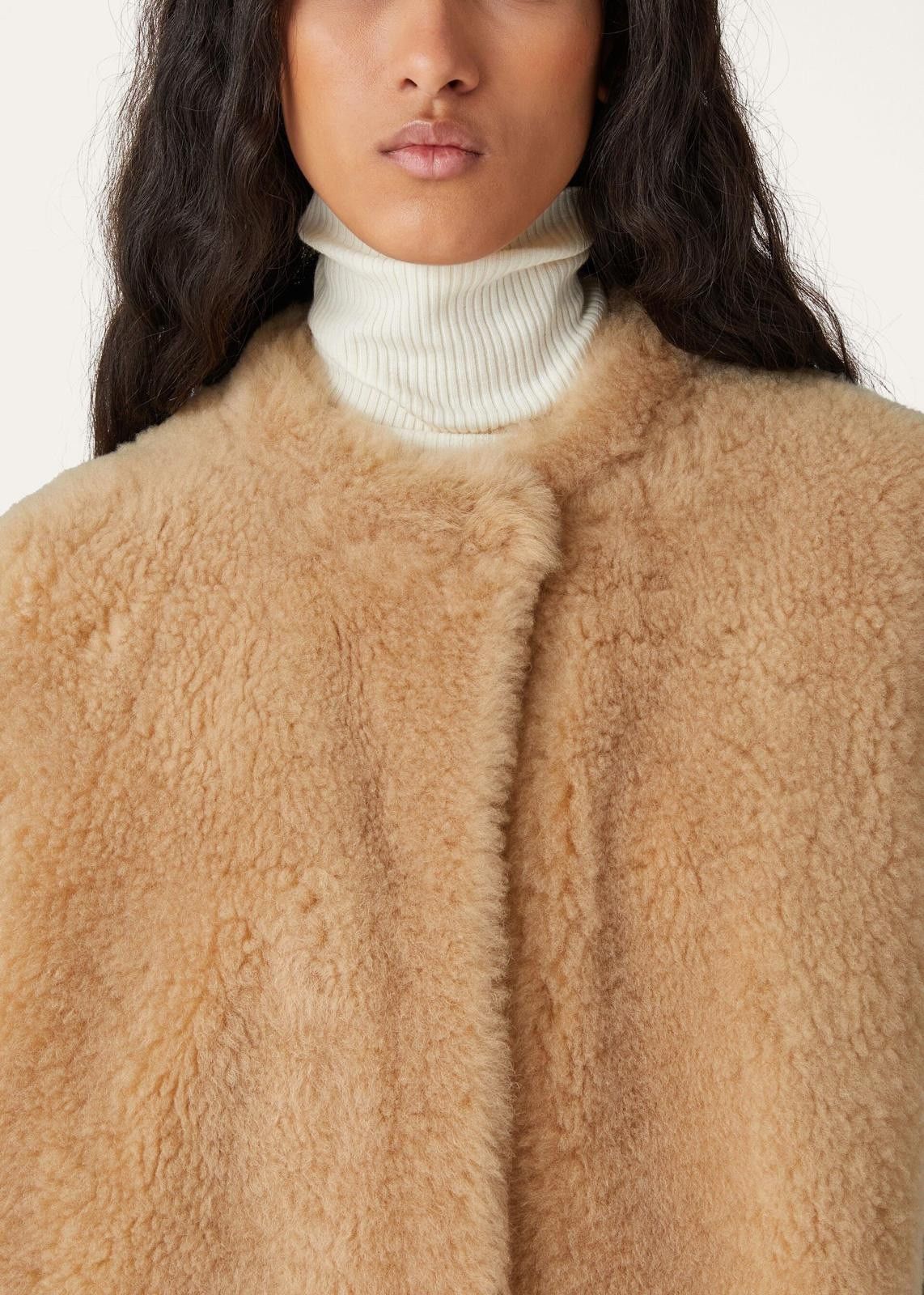 Loro Piana o1srvl11e1124 Cloud Shearling Vest in Camel Size M / US 6-8 / IT 42-44 - 3 Thumbnail
