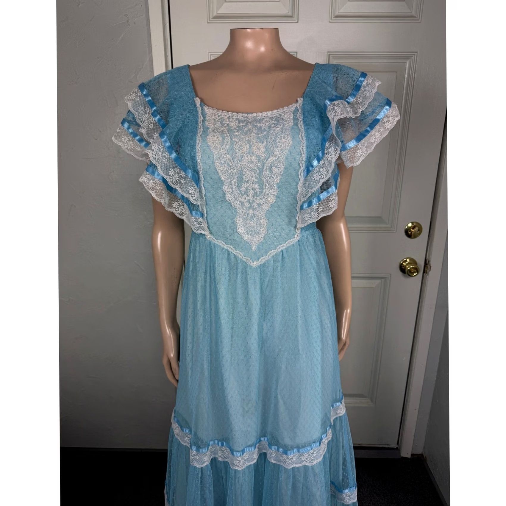Vintage VINTAGE Dress Womens 2XS Blue 70s Prairie Women Formal Lace Ruffle Maxi Long Evening Size XXS / US 00 / IT 34 - 2 Thumbnail