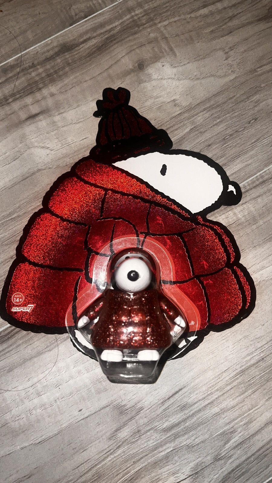 Market × Peanuts Peanuts ReAction Figure of Red Glitter Puffy Coat Snoopy. Size ONE SIZE - 1 Thumbnail