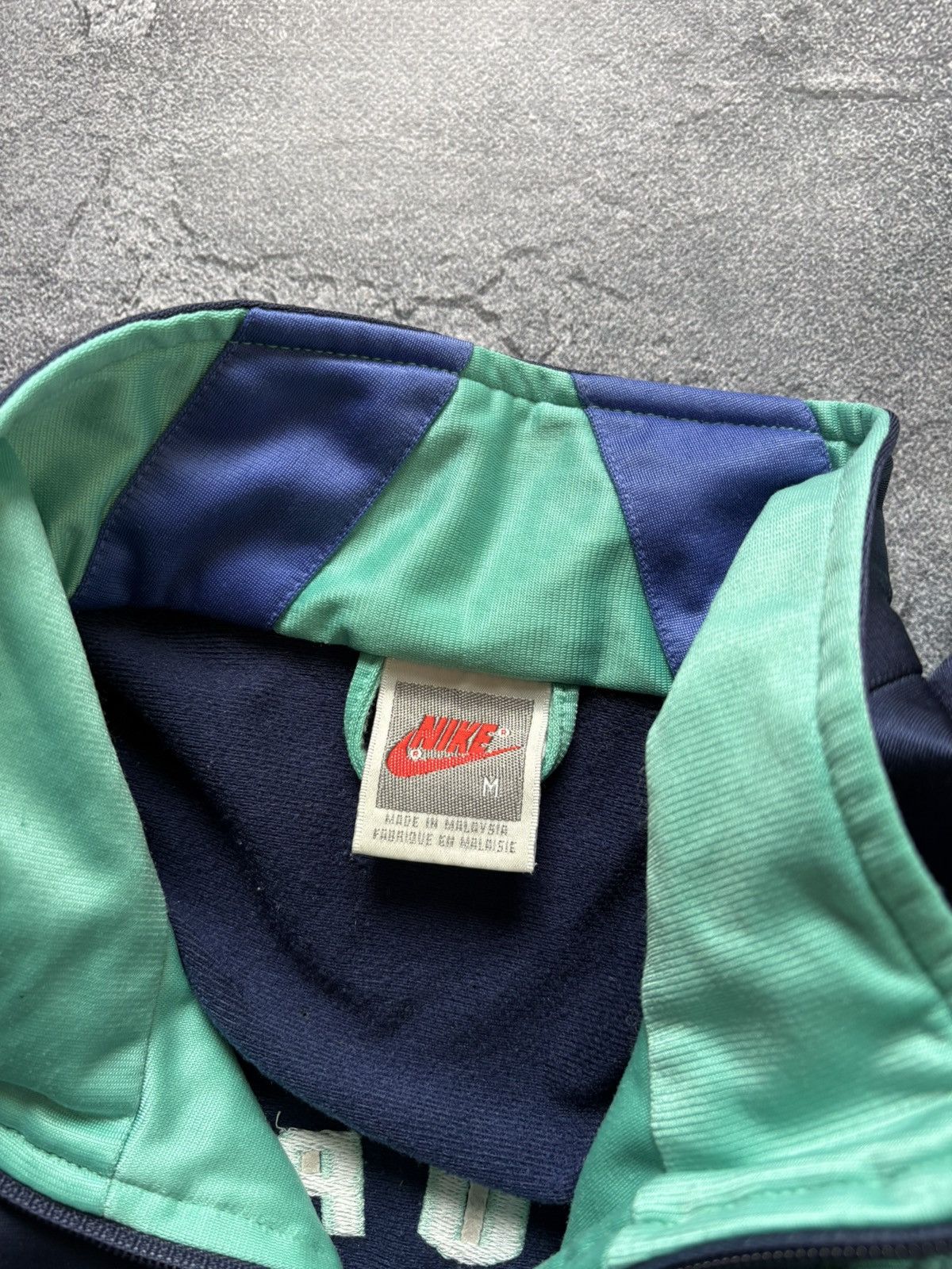 Nike Vintage 90s Nike Y2K Retro Sports Mens Track Jacket Size M Size US M / EU 48-50 / 2 - 9 Thumbnail