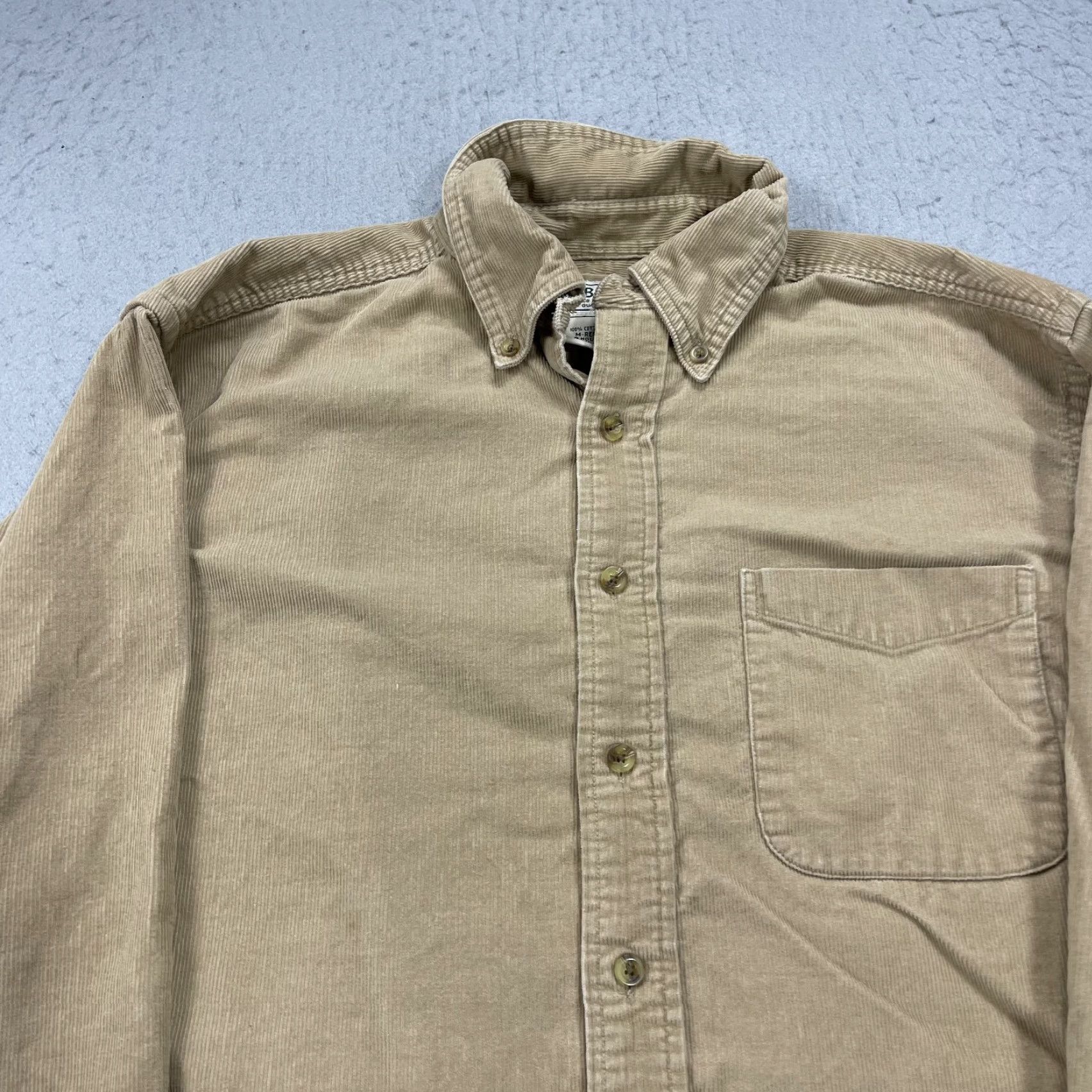 Vintage LL Bean Shirt Mens Medium Brown Corduroy Cotton Long Sleeve Casual Button Size US M / EU 48-50 / 2 - 2 Thumbnail
