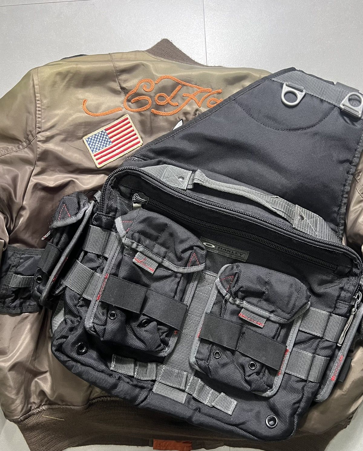 Oakley Oakley - 2005 AP Tactical Sandbag Size ONE SIZE - 15 Thumbnail