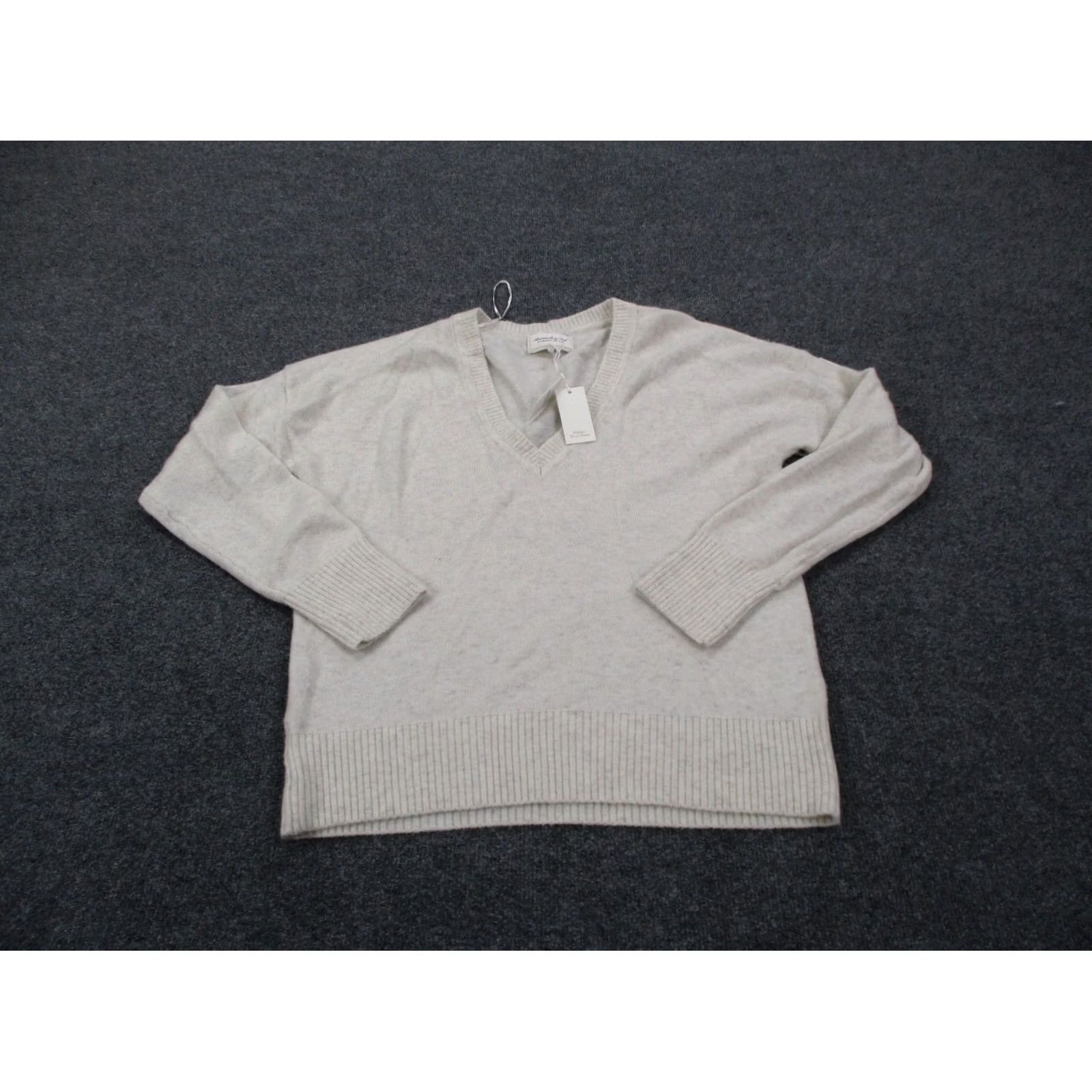 Abercrombie & Fitch VINTAGE Abercrombie Fitch Sweater Womens M White Merino Wool Pullover Preppy Golf Size M / US 6-8 / IT 42-44 - 2 Thumbnail