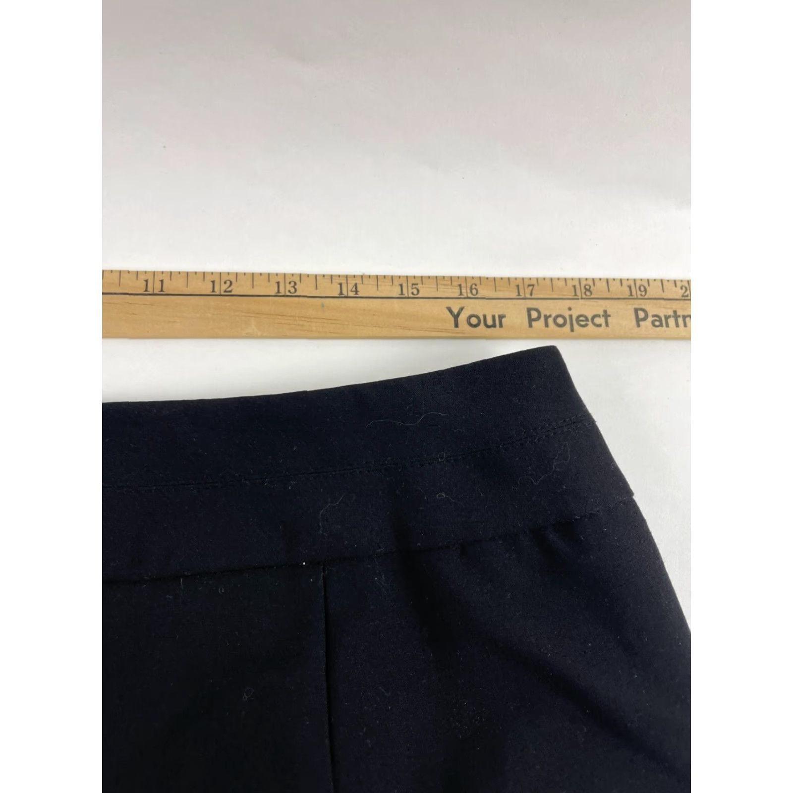 George George Skirt Women Size 14 Black Knee Length Back Zip Straight & Pencil Cut Modern Business Formal Travel Womens Size 36" / US 14 / IT 50 - 3 Thumbnail
