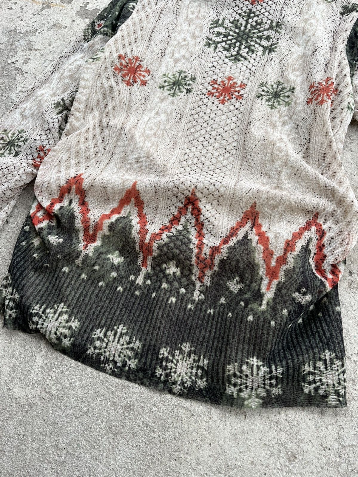 Jean Paul Gaultier Jean Paul Gaultier Vintage Mesh Top Snowflake Printed Blouse Size M / US 6-8 / IT 42-44 - 11 Thumbnail