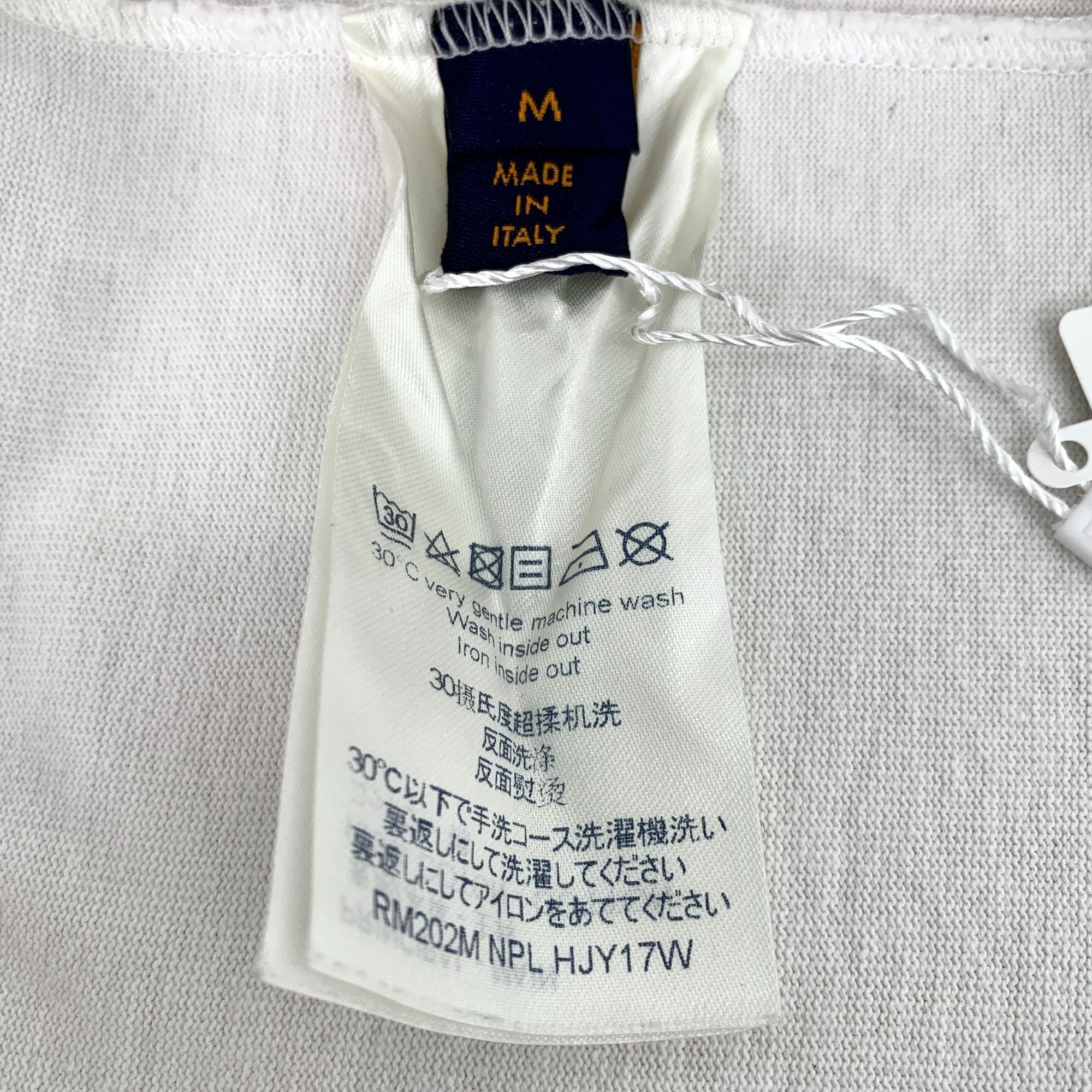 Louis Vuitton Louis Vuitton White Cotton T-Shirt With Black Script Logo De Size M / US 6-8 / IT 42-44 - 7 Thumbnail