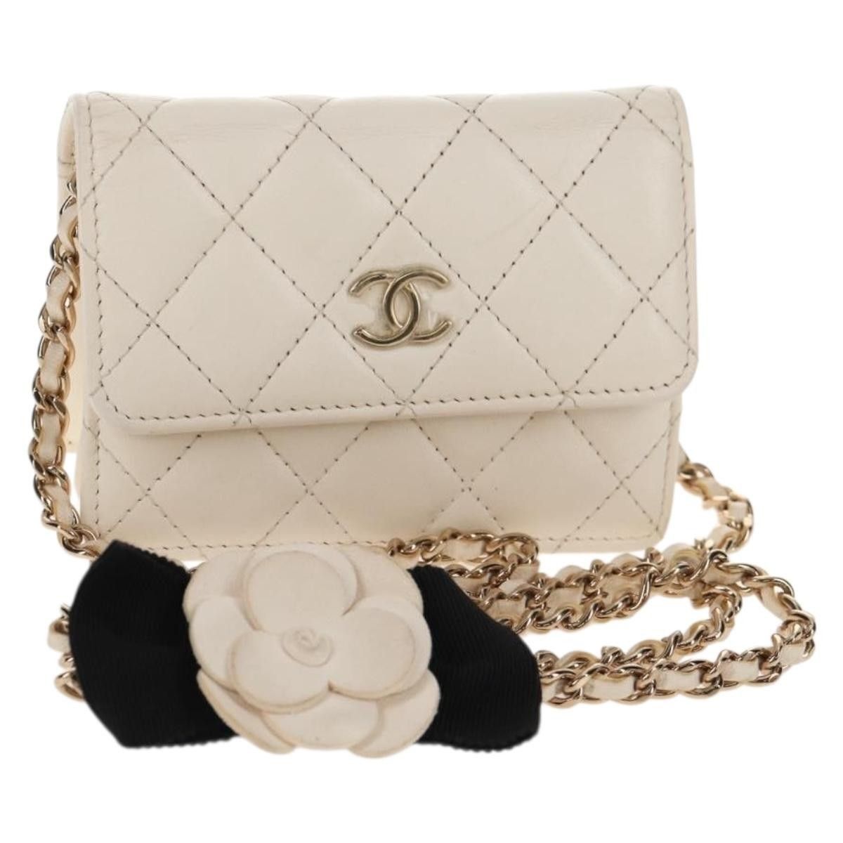 Chanel Chanel Camellia Bow Flap Card Holder with Chain Quilted Lambskin Size ONE SIZE - 1 Thumbnail