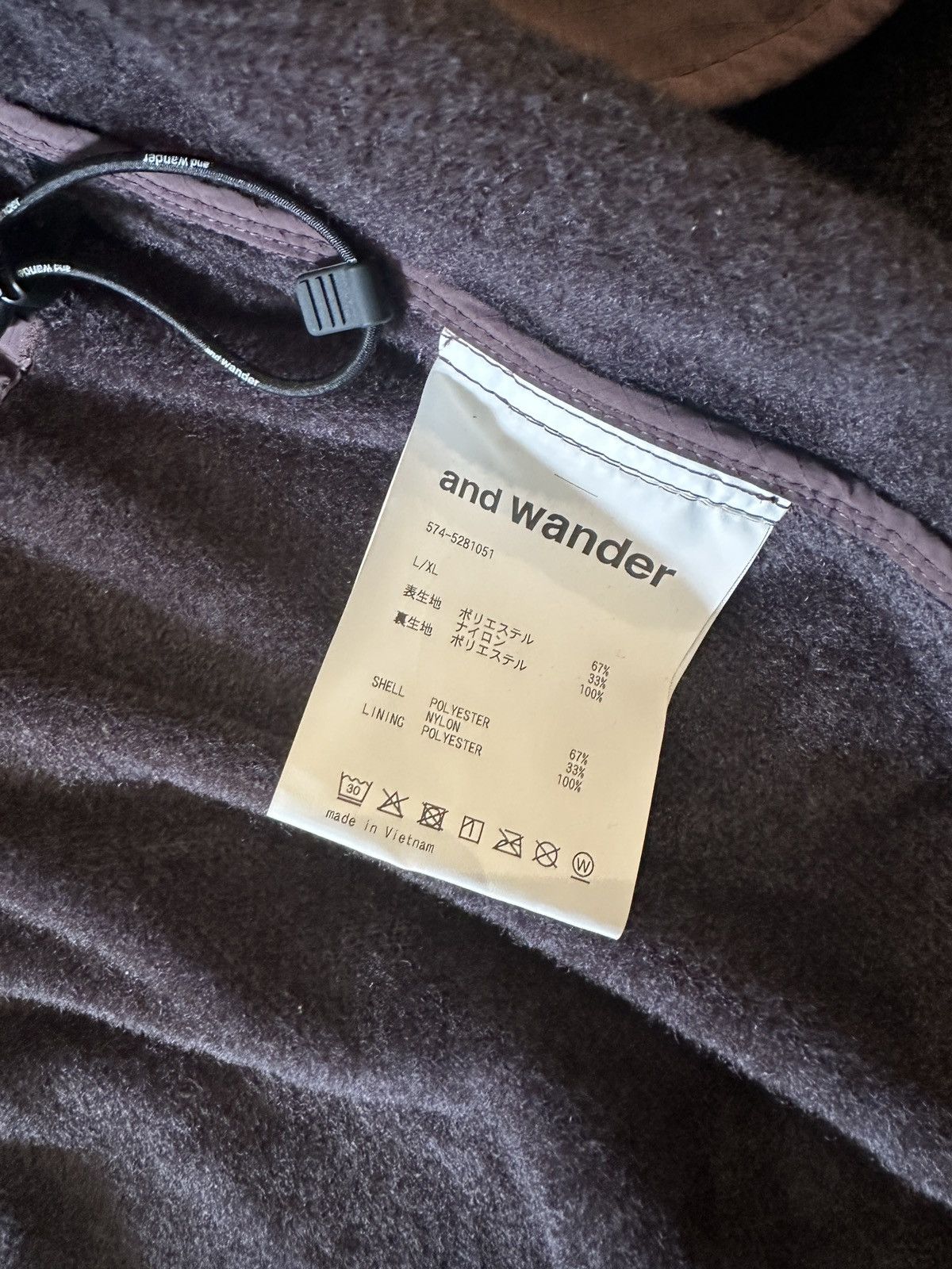 And Wander and wander Octa Jacket in Brown, size L/XL Size US L / EU 52-54 / 3 - 10 Thumbnail