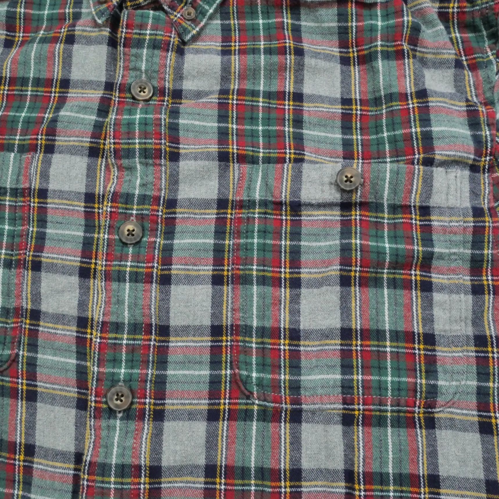 CO Duluth Trading Co Shirt Mens Large Plaid Flannel Button Up Grey Green Red Size US L / EU 52-54 / 3 - 3 Thumbnail