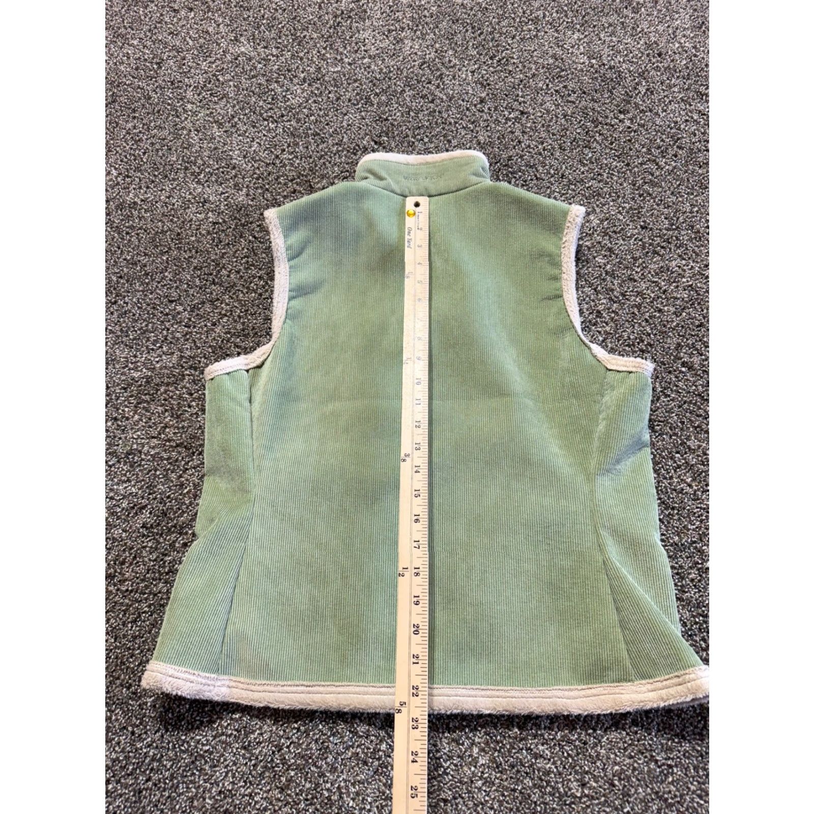 Vintage Woolrich Vest Jacket M Green Corduroy Lined Full Zip Womens Cold Weather Casual Outdoor Basic Jacket Size M / US 6-8 / IT 42-44 - 3 Thumbnail