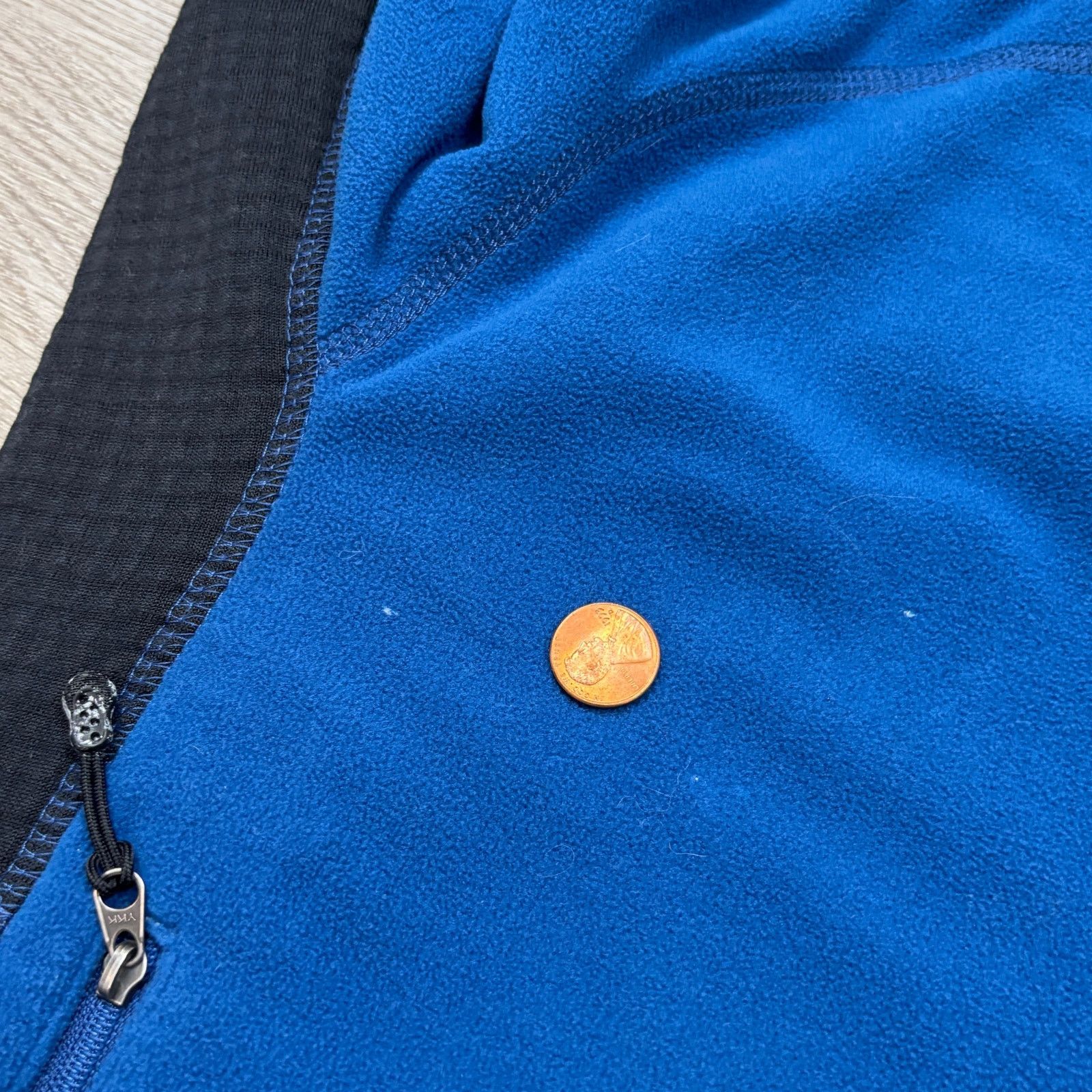 Patagonia Patagonia Lightweight R4 Fleece Jacket Men's Medium Gorpcore Size US M / EU 48-50 / 2 - 10 Thumbnail