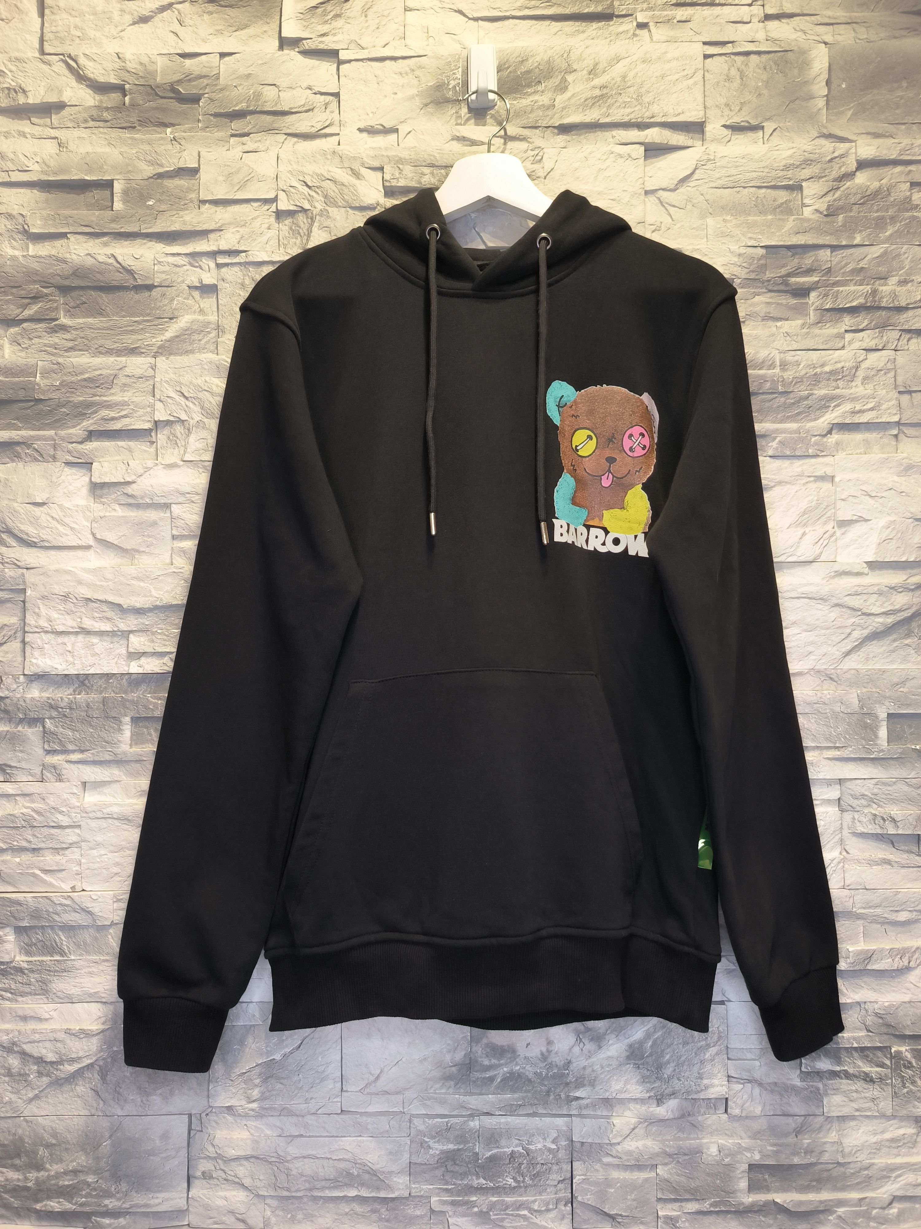 BARROW ベアープリントデザインフーディー パーカー Lサイズ 完売サイズ Barrow Barrow Hoodie Bear Black Want Feel Good Print Logo | Grailed