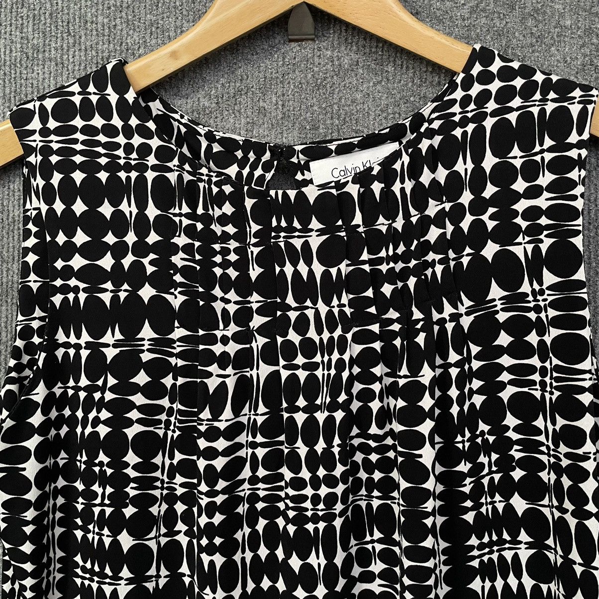 Calvin Klein CK Geometric Design Pleated Neck Sleeveless Blouse Size S / US 4 / IT 40 - 2 Thumbnail