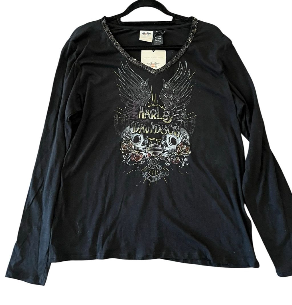 Harley Davidson Harley Davidson NWT 2017 Sequins Wings Skull Shirt Size 2XL Size XXL / US 16-18 / IT 52-54 - 1 Thumbnail