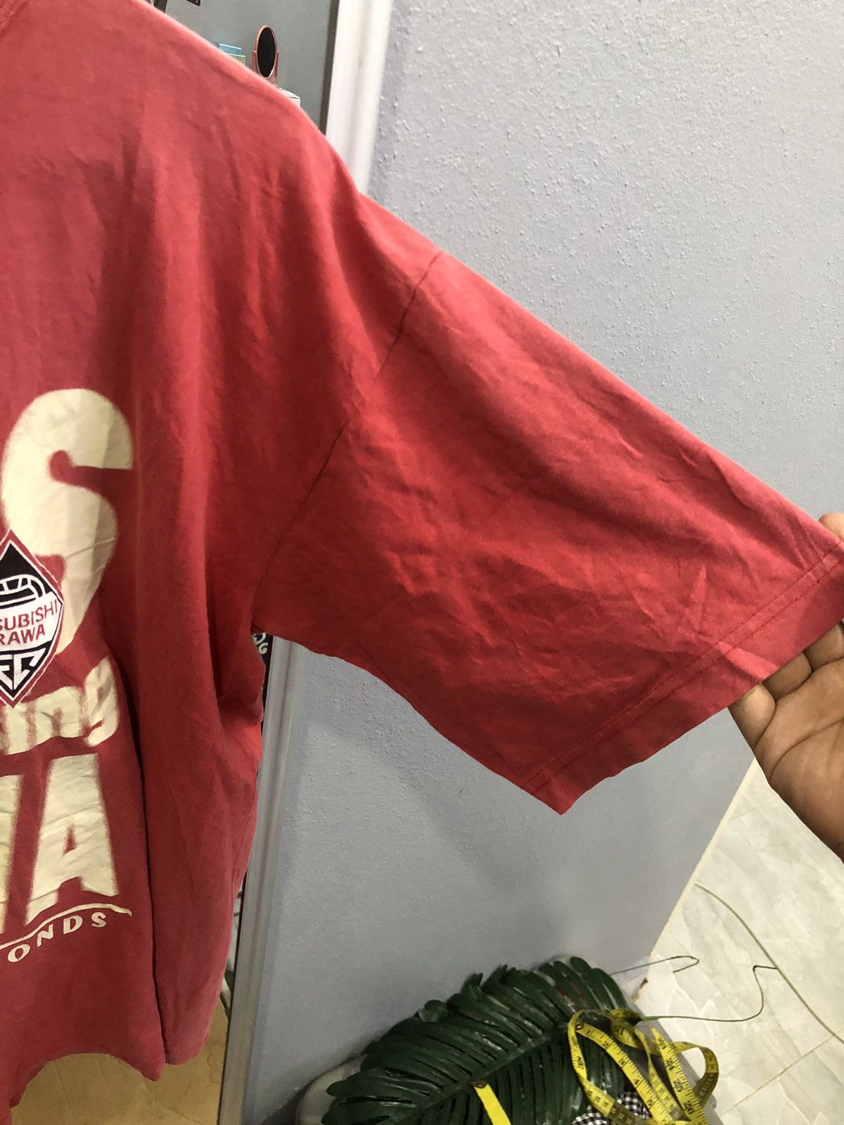 Nutmeg 1992 Urawa Reds Nutmeg Mills Tee Size US L / EU 52-54 / 3 - 7 Thumbnail