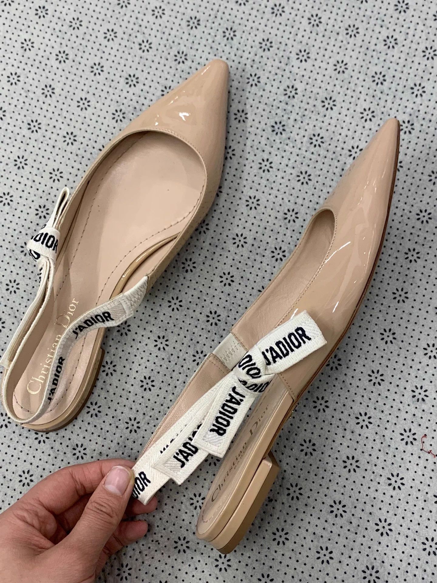 Dior Dior Nude Pink Patent Leather Flat 37 Size US 6 / IT 36 - 2 Thumbnail