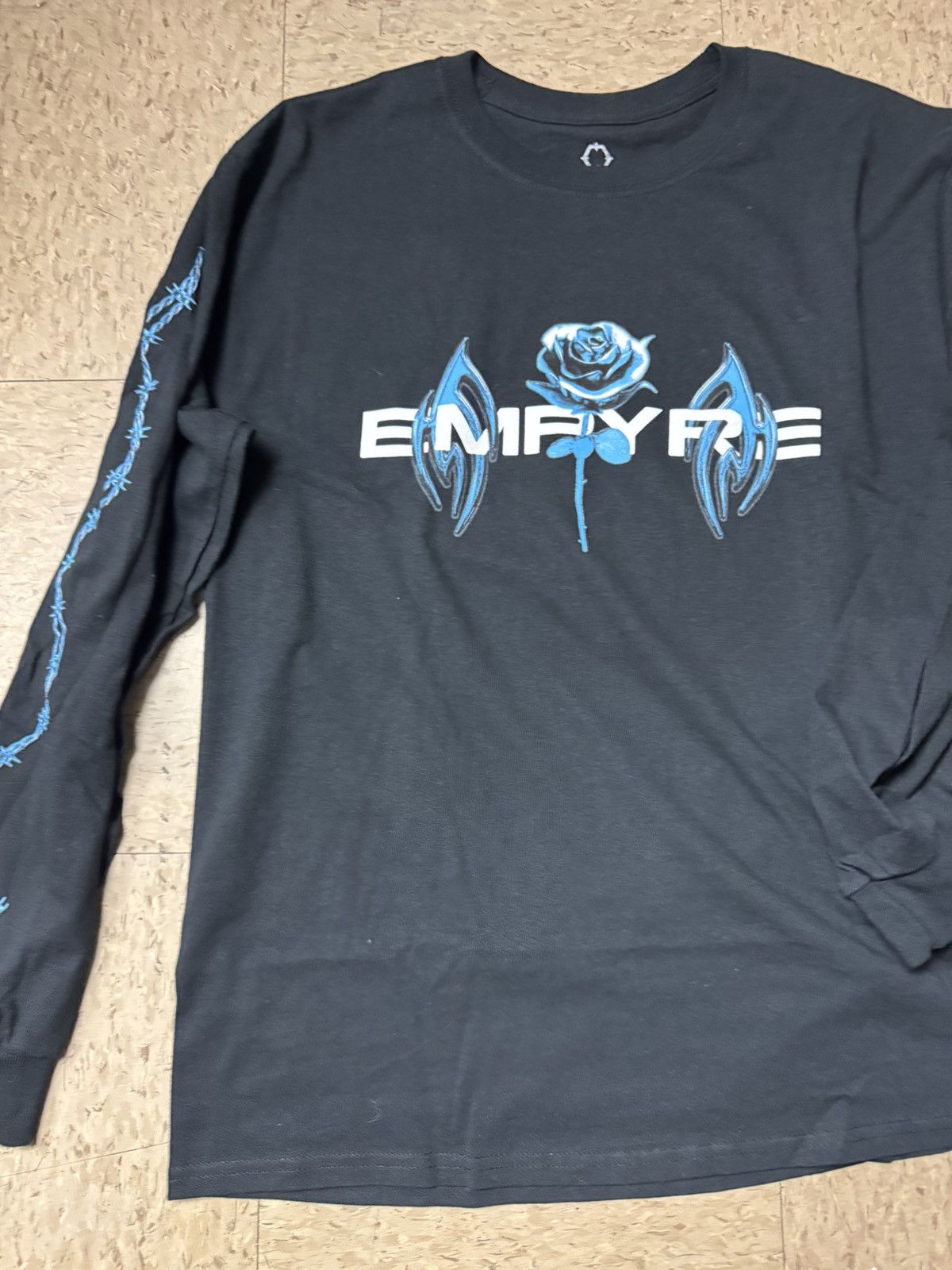 Empyre Empyre Long Sleeve Rose Tee Size US M / EU 48-50 / 2 - 6 Thumbnail