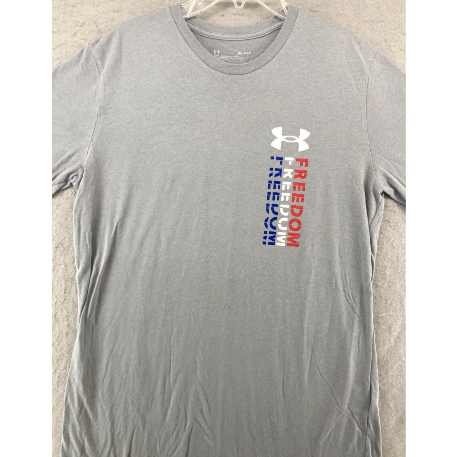 Under Armour Under Armour Men's T-Shirt Medium Gray Graphic Lightweight Breathable Cross Training Logo HeatGear Size US M / EU 48-50 / 2 - 2 Thumbnail