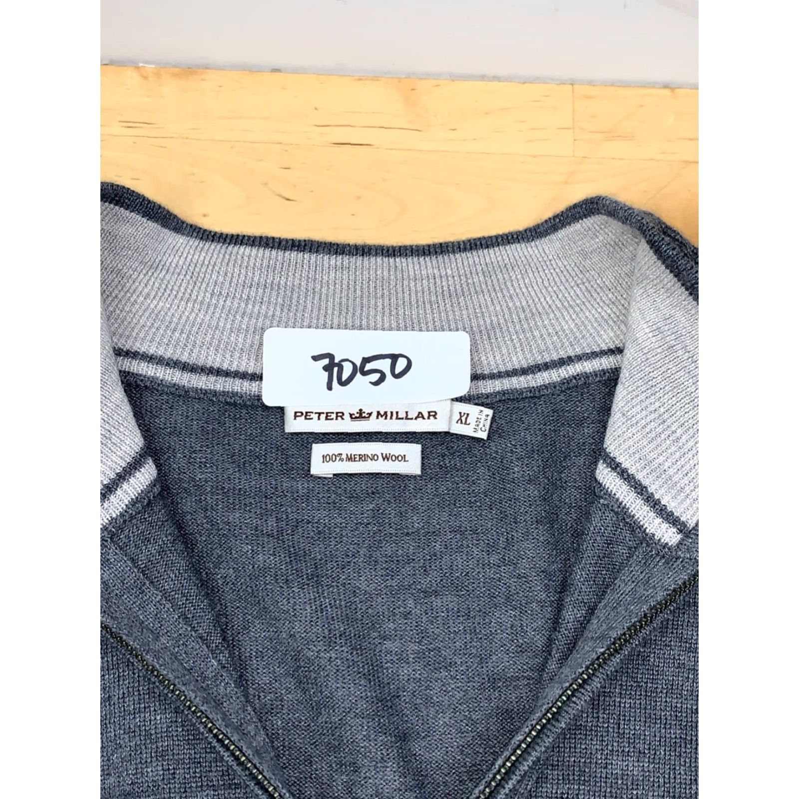 Peter Millar Peter Millar Mens XL 1/4 Zip Sweater Crown Soft Merino Wool Silk Gray Golf #7050 Size US XL / EU 56 / 4 - 3 Thumbnail