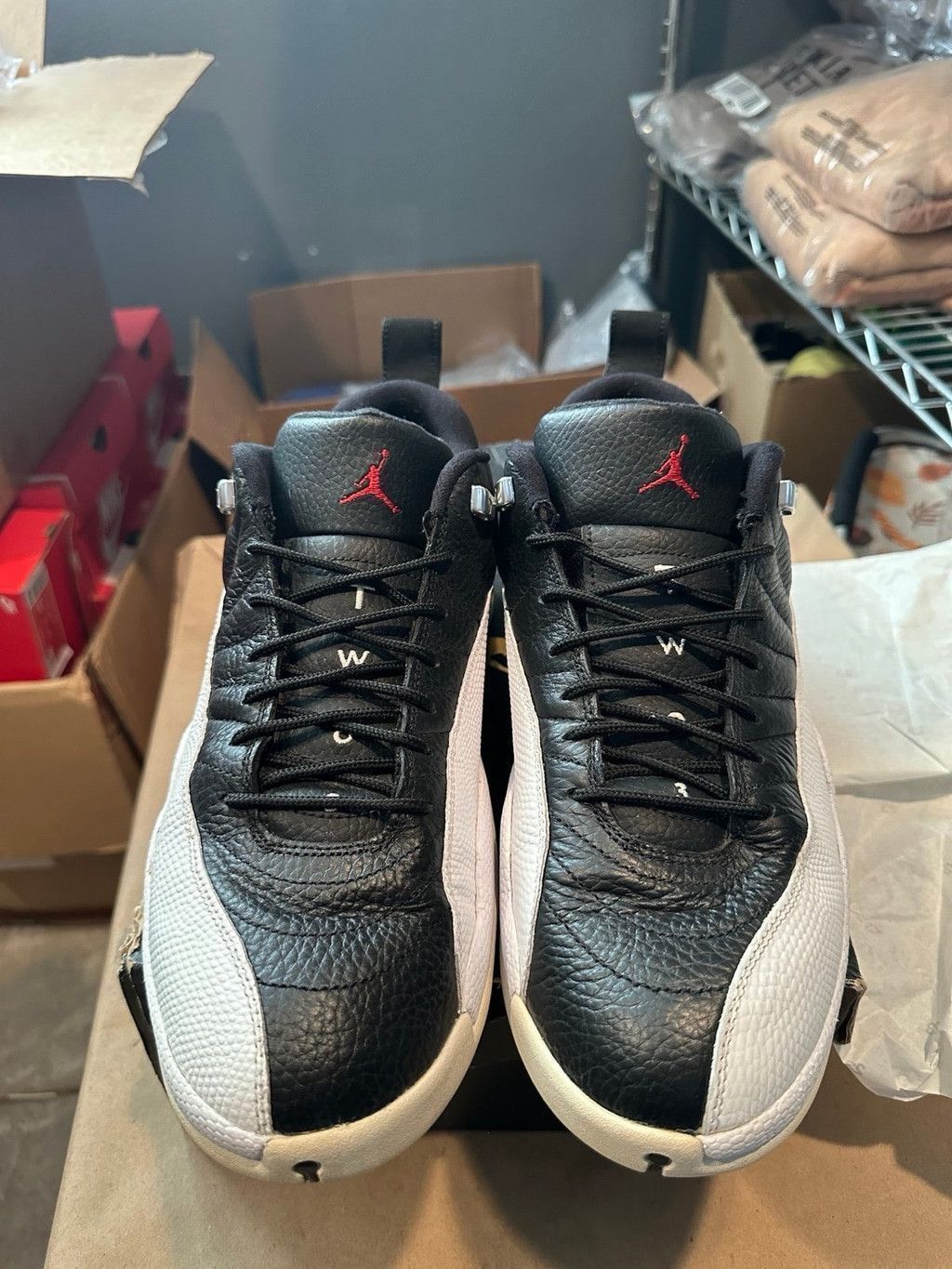 Jordan Brand Jordan 12 low OG playoffs 2017 pre owned Size US 10.5 / EU 43-44 - 2 Thumbnail