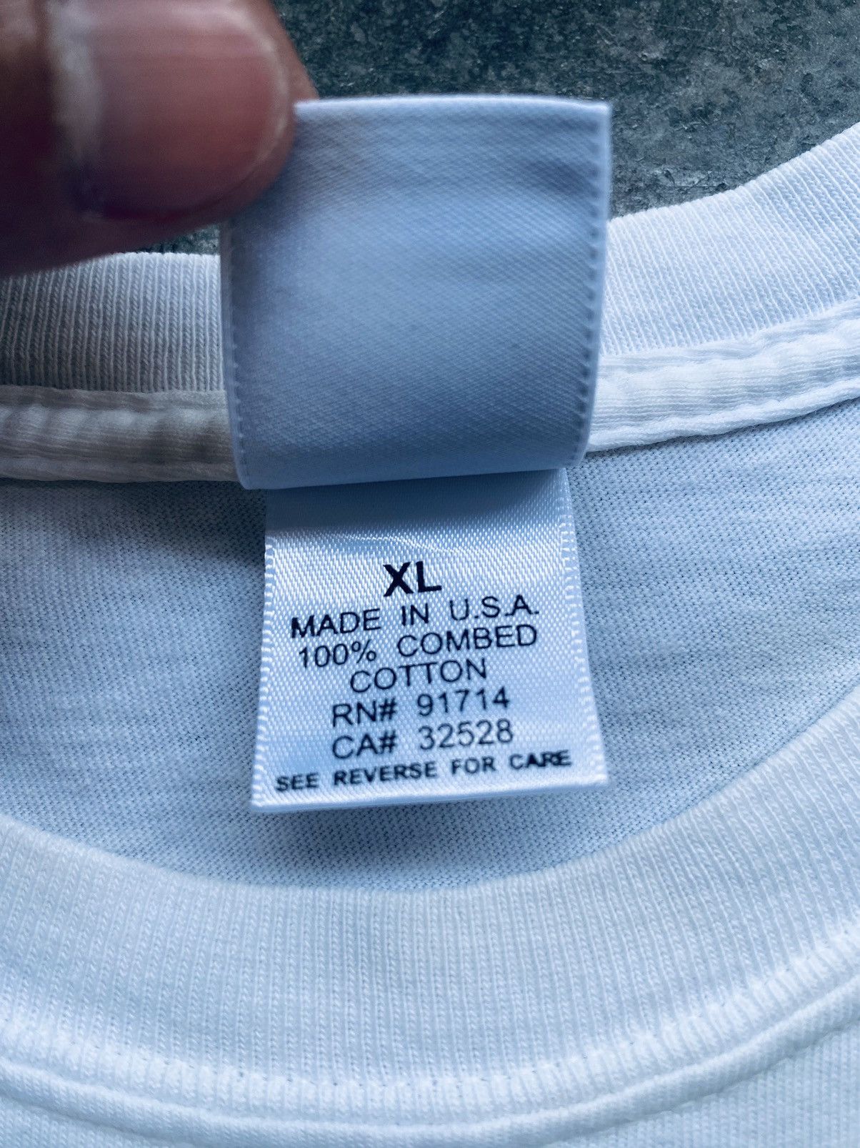 Armani Exchange Vintage 90s Armani Exchange Photo Tees Size US XL / EU 56 / 4 - 7 Thumbnail