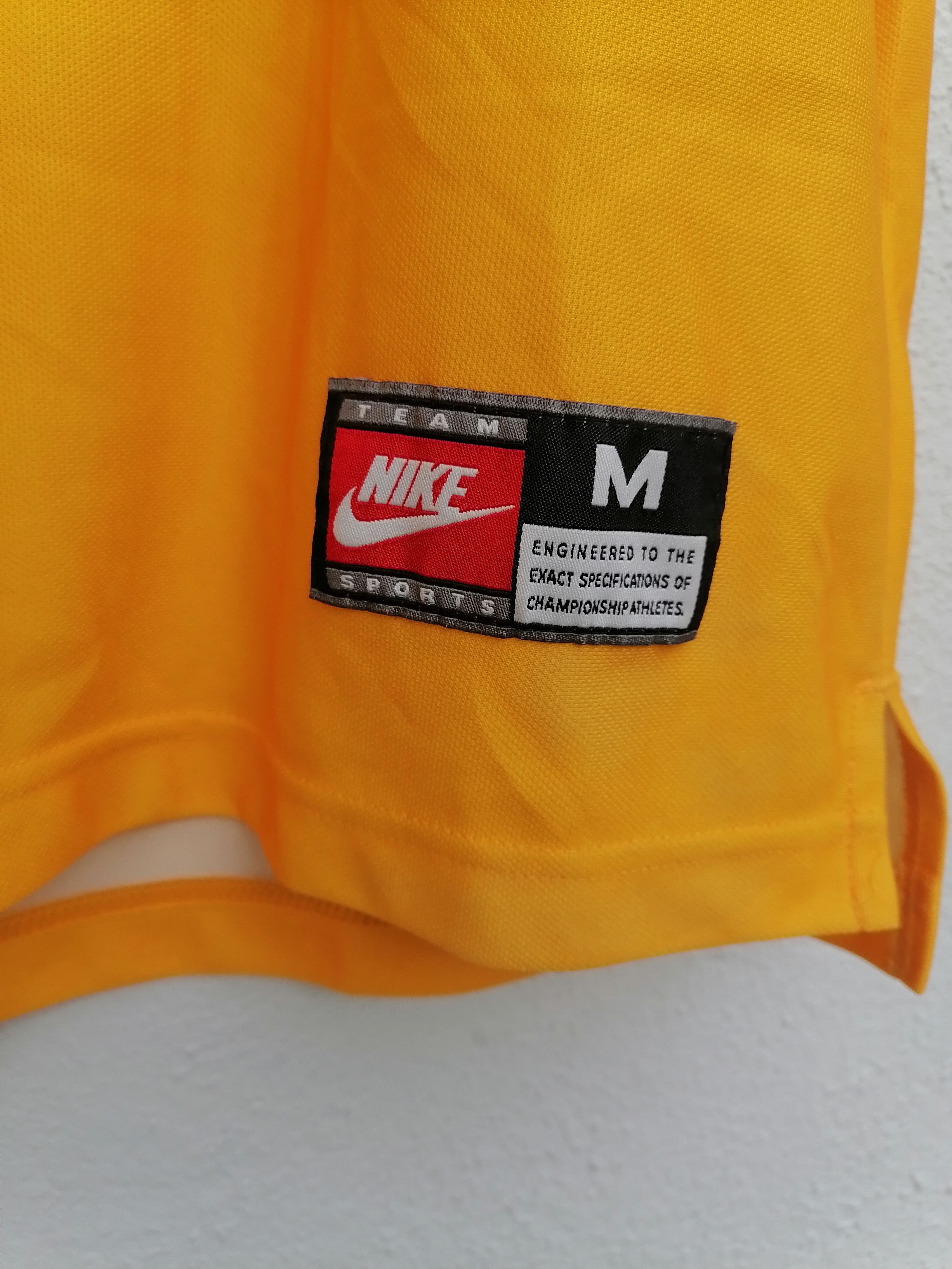 Nike × Vintage Vintage Arsenal JVC 97-99 Away Football Jersey Size US M / EU 48-50 / 2 - 5 Thumbnail