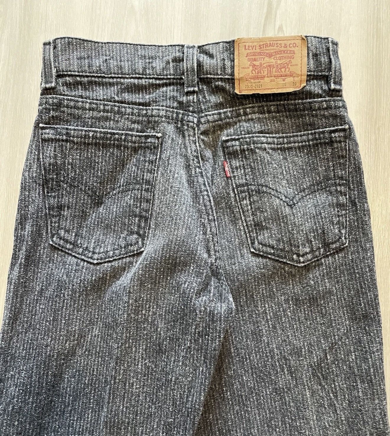 Levi's Vintage Levis 80s 7505-0221 Student Denim USA Jeans 26x30 Size US 26 / EU 42 - 1 Thumbnail
