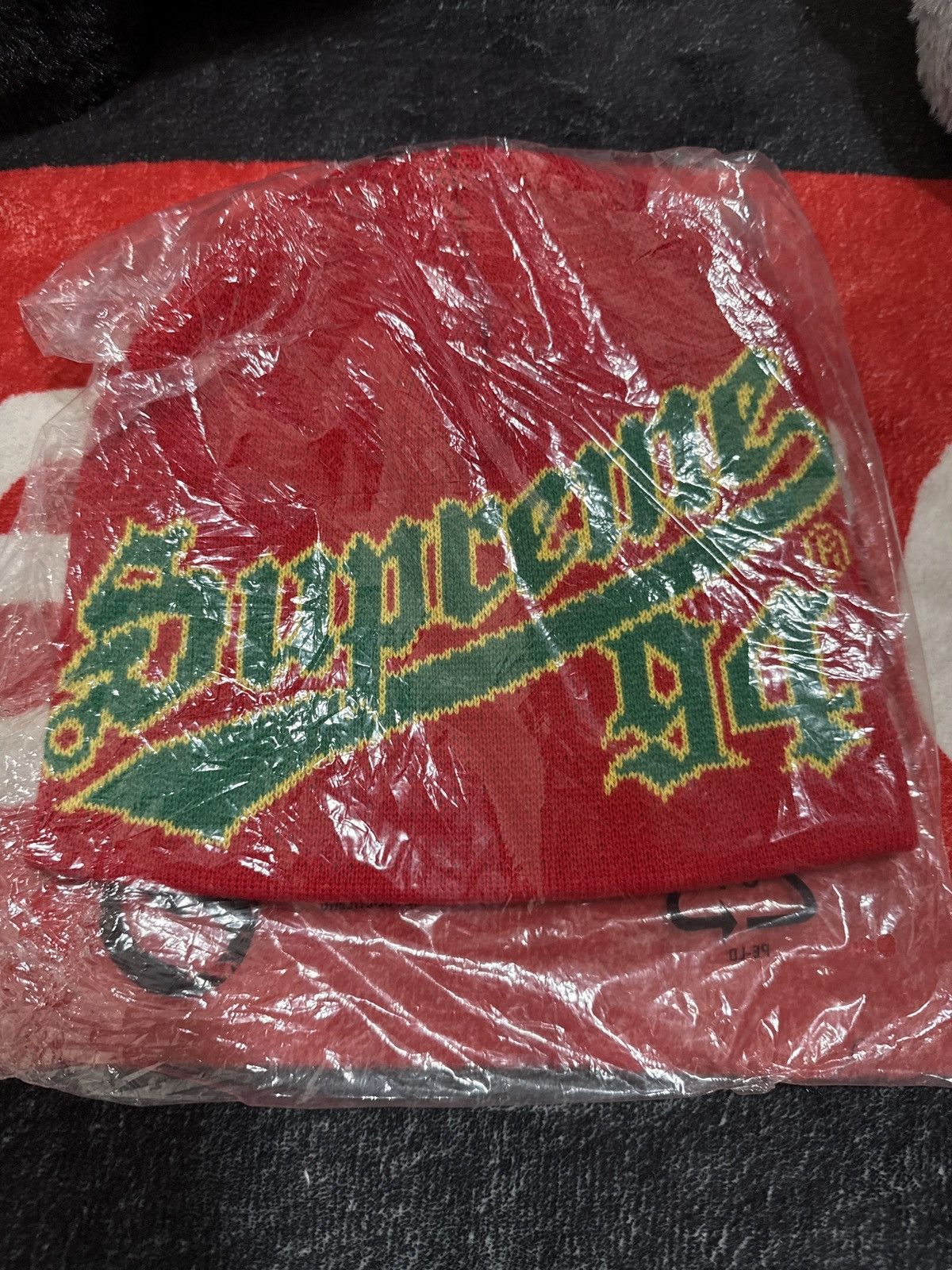 Supreme Supreme New Era Beanie Size ONE SIZE - 1 Thumbnail
