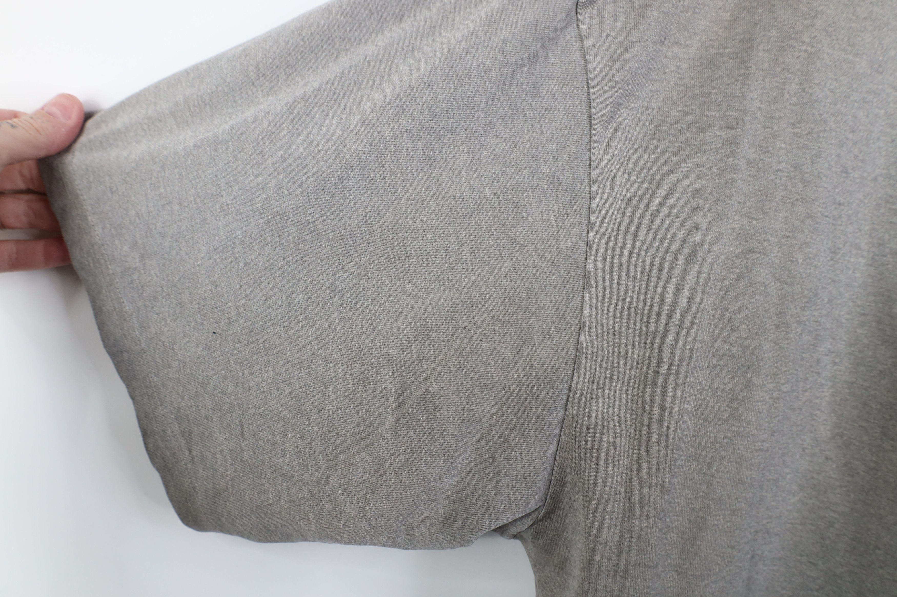 Nike Vintage Nike Travis Scott Mini Swoosh Knit T-Shirt Gray Size US XXL / EU 58 / 5 - 8 Thumbnail