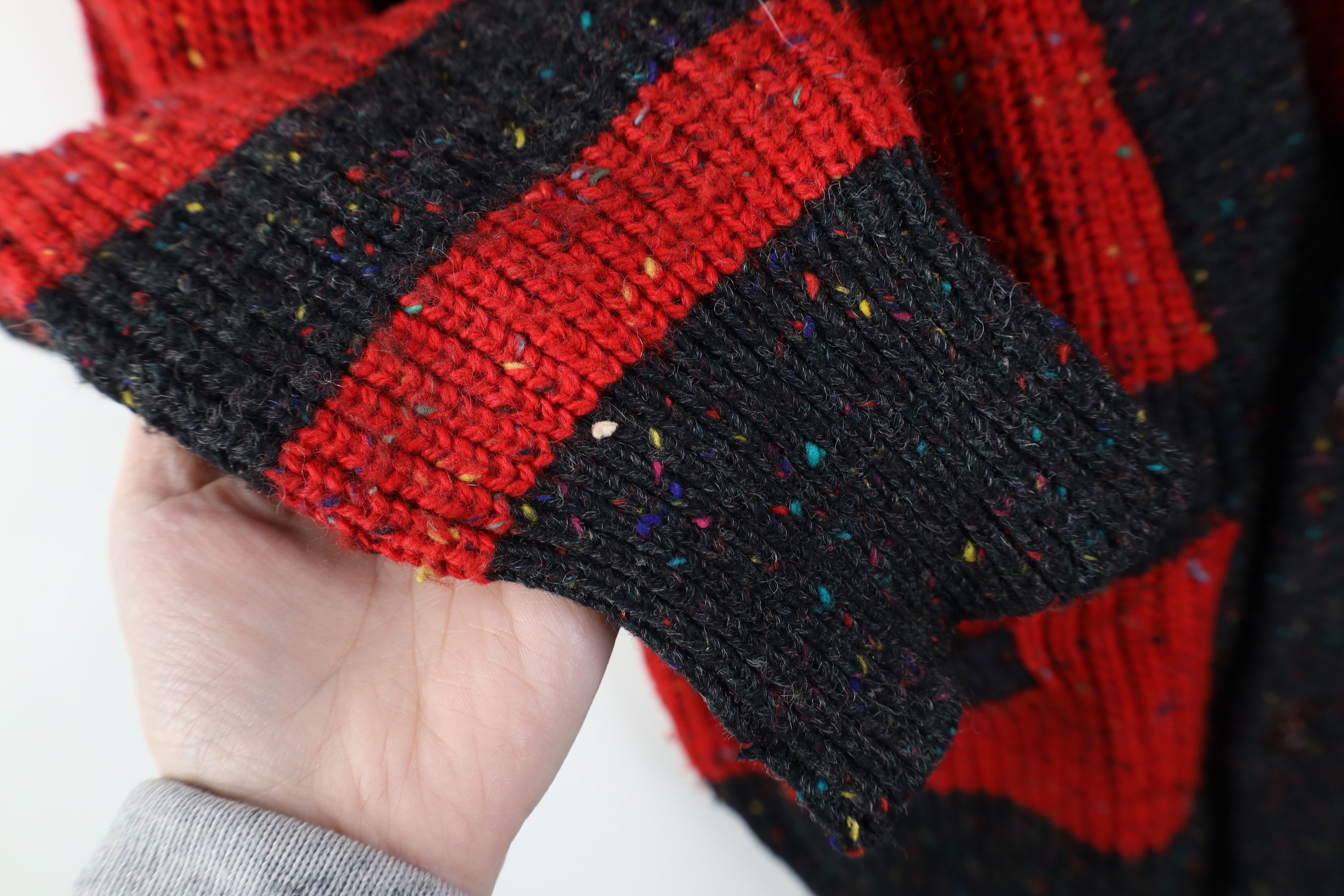 Vintage Vintage 90s Streetwear Rainbow Ribbed Knit Cardigan Sweater Size US M / EU 48-50 / 2 - 6 Thumbnail