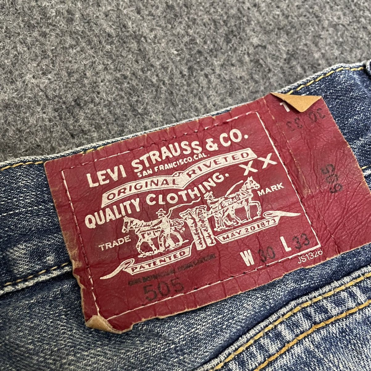 Levi's Vintage Levis 505 Red Label Distressed Jeans Size US 32 / EU 48 - 11 Thumbnail