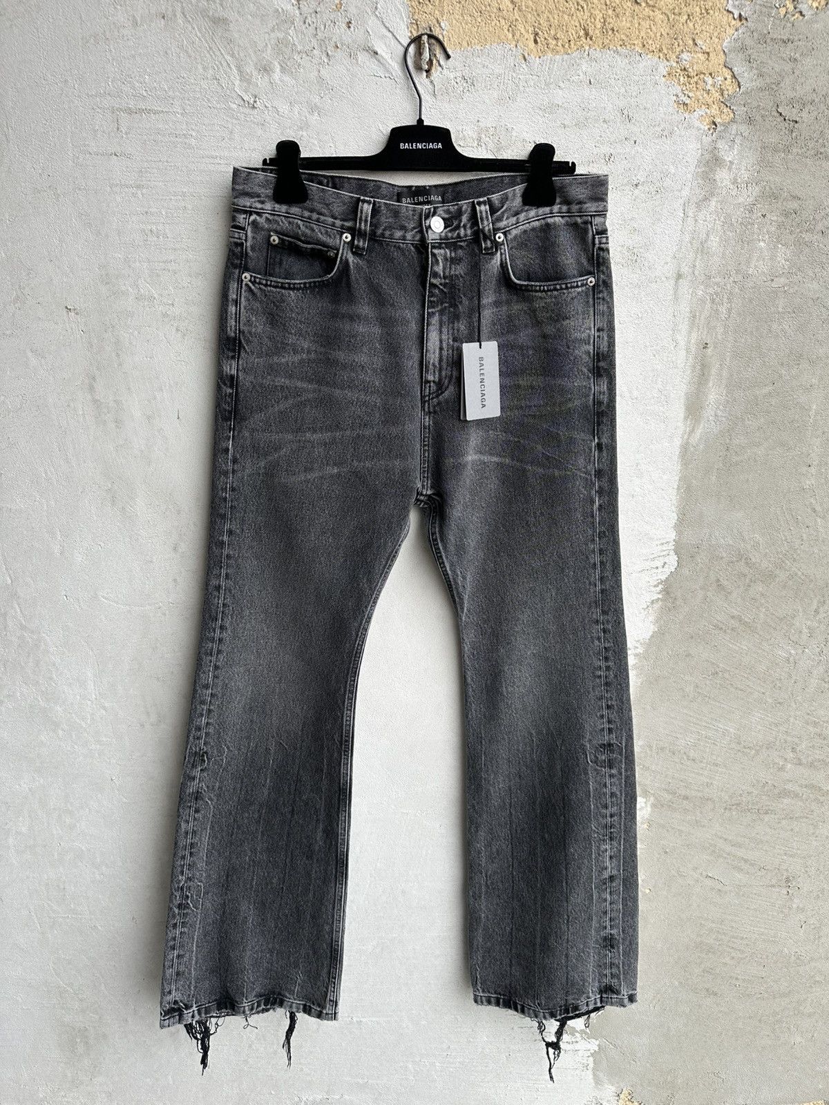 Balenciaga [S] Fall22 The Lost Tape Gray flared jeans Size US 33 - 1 Thumbnail