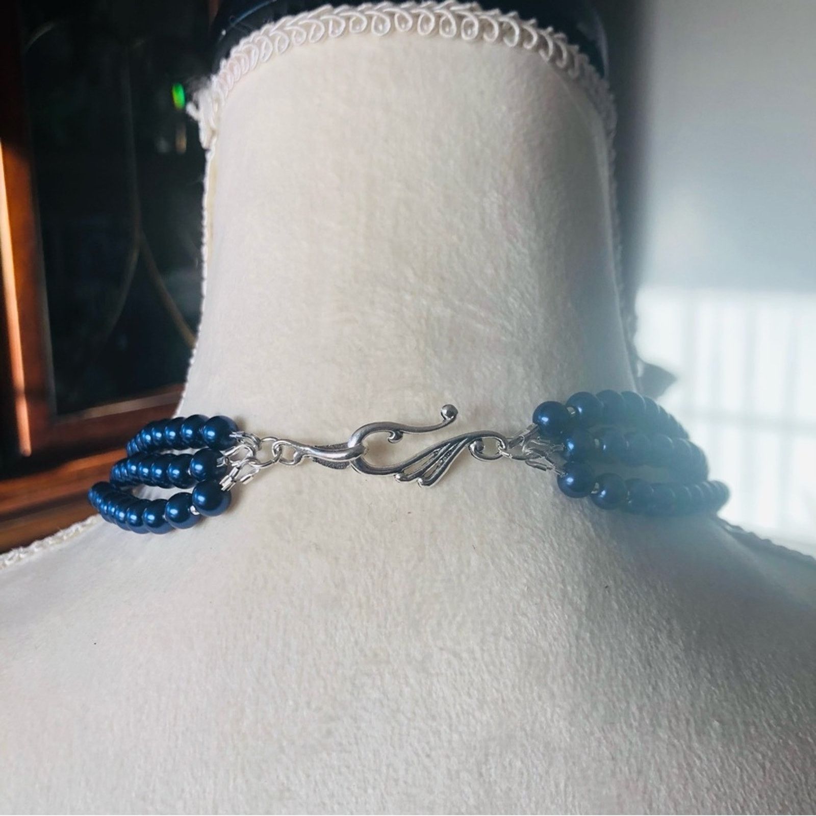 Jewelry Handcrafted repurpose royal blue Czech glass Pearl necklace Size ONE SIZE - 7 Thumbnail