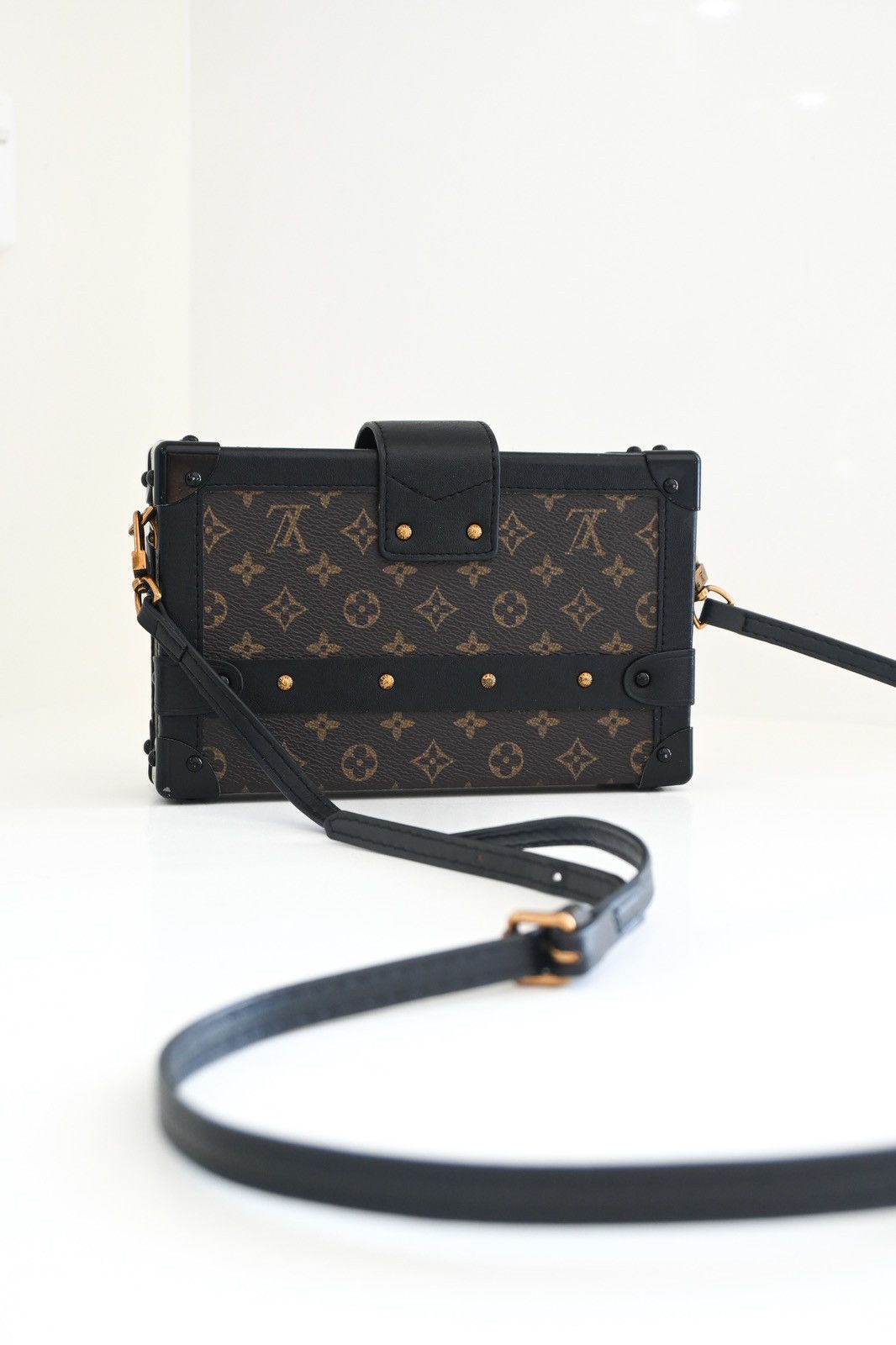 Louis Vuitton Louis Vuitton Petite Malle Size ONE SIZE - 15 Thumbnail