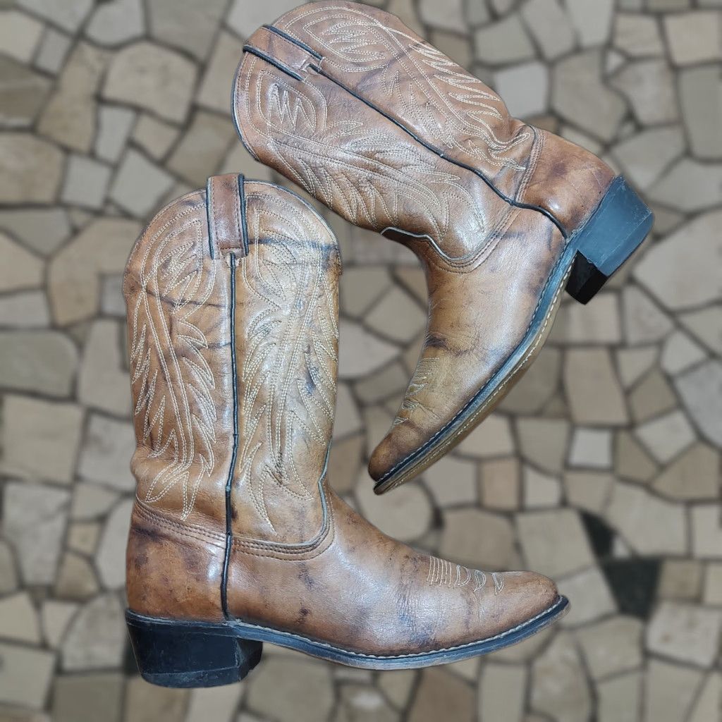 Wrangler VINTAGE Wrangler Western Boots Leather Brown N 7.5 USA Made Boots Women Mid-Calf Almond Toe Western Mu Size US 8 / IT 38 - 1 Thumbnail