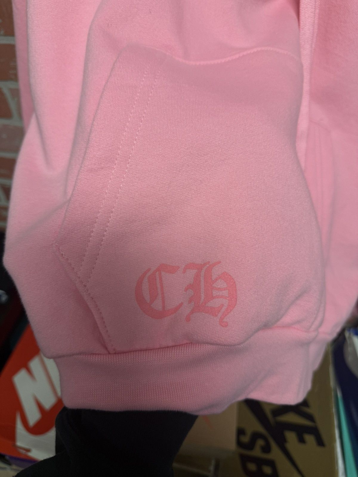 Chrome Hearts Chrome Hearts Pink Pullover Hoodie Size Small Web Exlusive Size US S / EU 44-46 / 1 - 7 Thumbnail