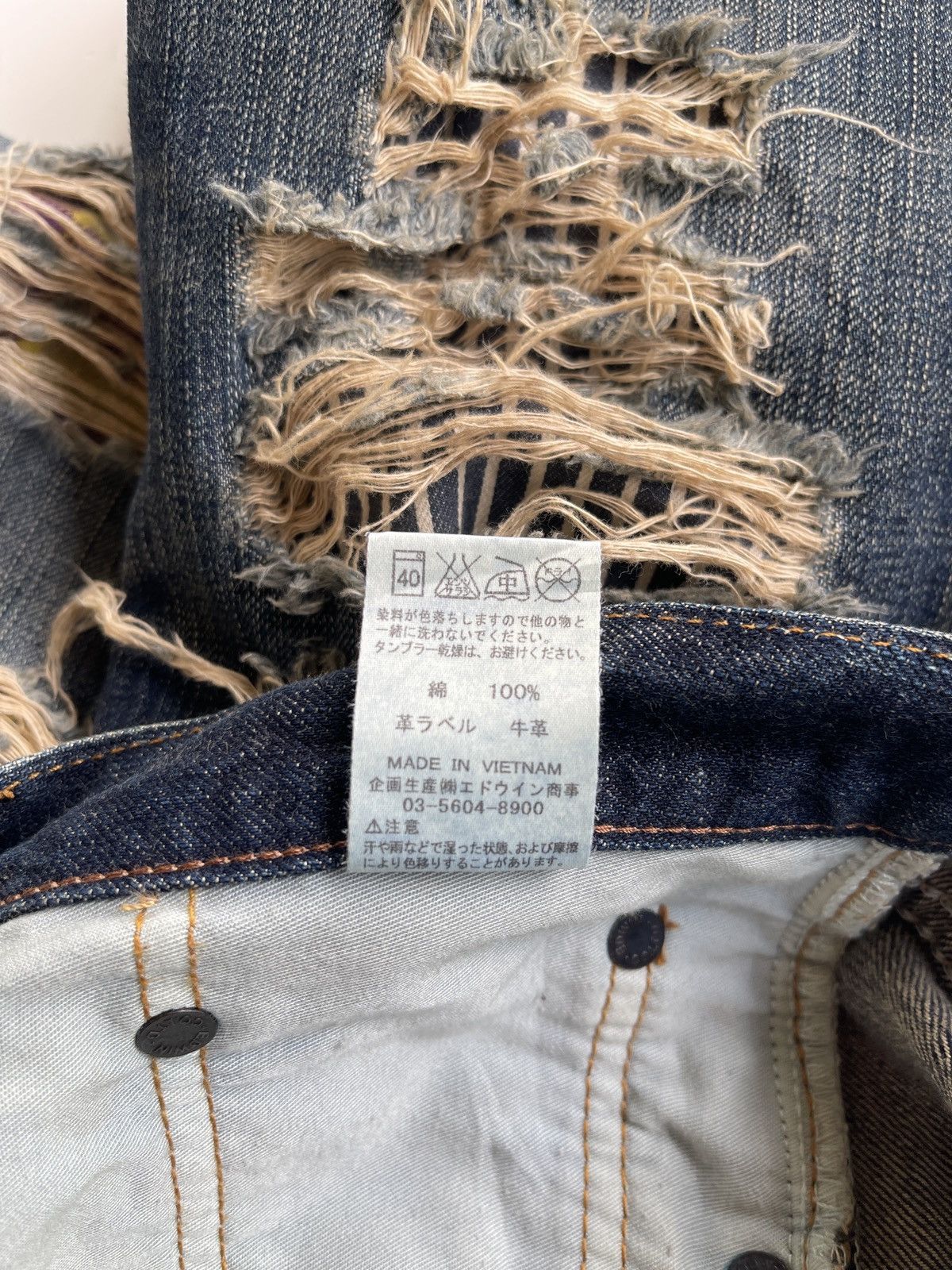 Edwin Edwin Ripped Distressed Denim Size US 35 - 13 Thumbnail