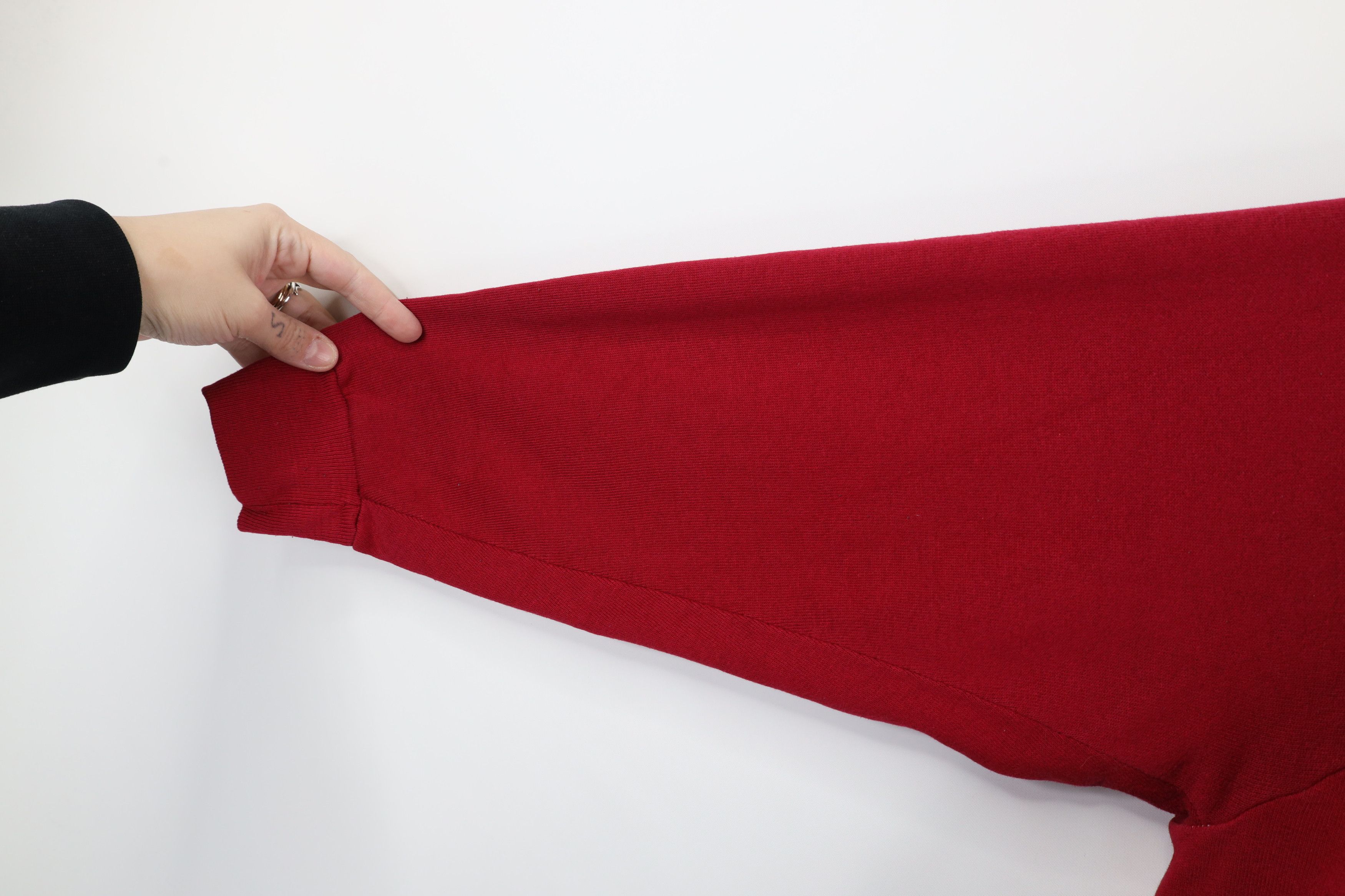 Vintage Vintage 70s Streetwear Raglan Crewneck Sweatshirt Red USA Size US XL / EU 56 / 4 - 6 Thumbnail
